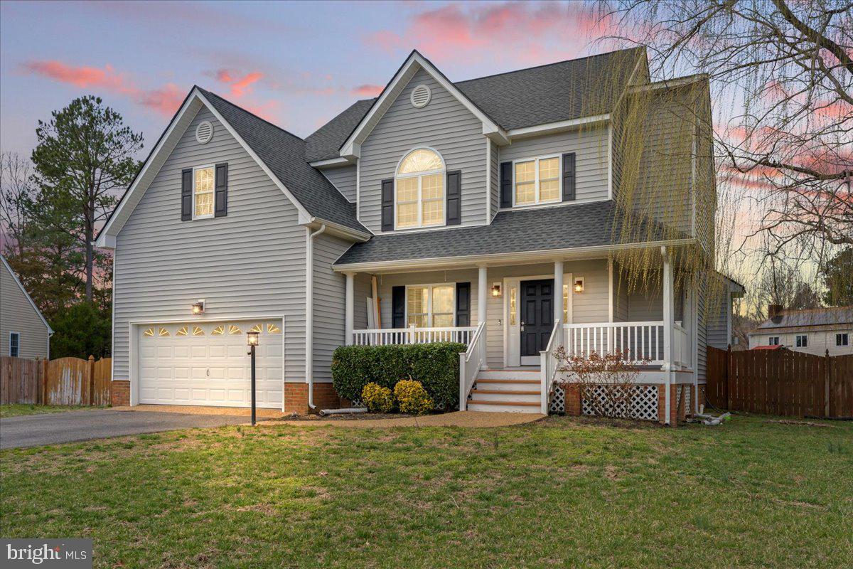 10418 BRYNMORE DR, NORTH CHESTERFIELD, Virginia 23224, 5 Bedrooms Bedrooms, ,3 BathroomsBathrooms,Residential,For sale,10418 BRYNMORE DR,VACF2001128 MLS # VACF2001128