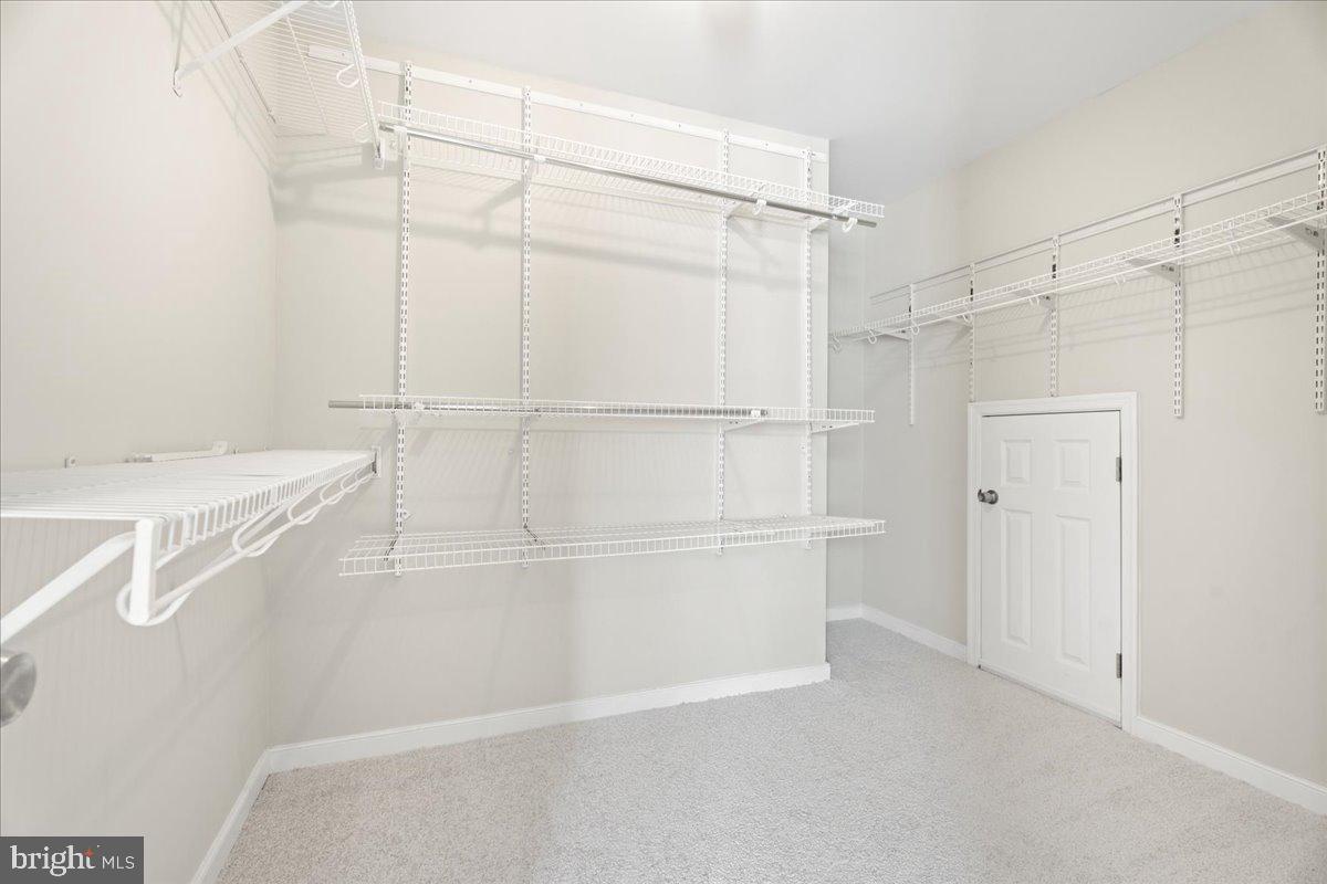 10418 BRYNMORE DR, NORTH CHESTERFIELD, Virginia 23224, 5 Bedrooms Bedrooms, ,3 BathroomsBathrooms,Residential,For sale,10418 BRYNMORE DR,VACF2001128 MLS # VACF2001128
