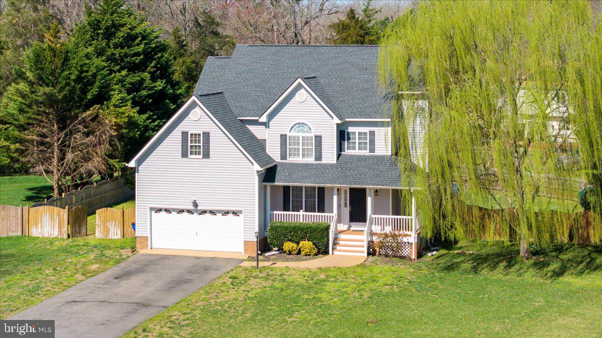 10418 BRYNMORE DR, NORTH CHESTERFIELD, Virginia 23224, 5 Bedrooms Bedrooms, ,3 BathroomsBathrooms,Residential,For sale,10418 BRYNMORE DR,VACF2001128 MLS # VACF2001128