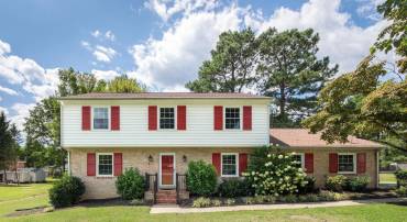 8200 INDIAN SPRING DR, NORTH CHESTERFIELD, Virginia 23237, 4 Bedrooms Bedrooms, ,2 BathroomsBathrooms,Residential,For sale,8200 INDIAN SPRING DR,663873 MLS # 663873