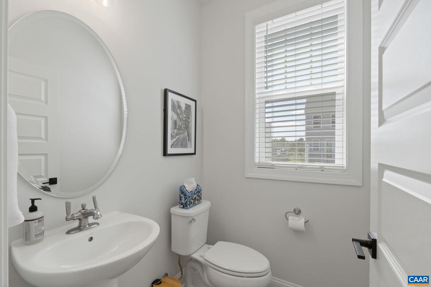 5012 LINDLEY LN, CHARLOTTESVILLE, Virginia 22901, 3 Bedrooms Bedrooms, ,2 BathroomsBathrooms,Residential,For sale,5012 LINDLEY LN,663877 MLS # 663877