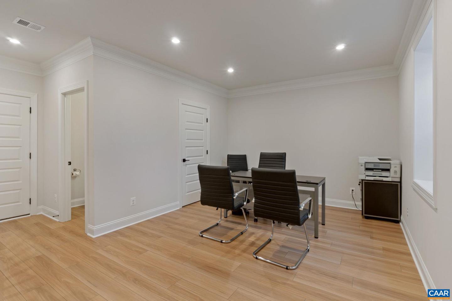 5012 LINDLEY LN, CHARLOTTESVILLE, Virginia 22901, 3 Bedrooms Bedrooms, ,2 BathroomsBathrooms,Residential,For sale,5012 LINDLEY LN,663877 MLS # 663877