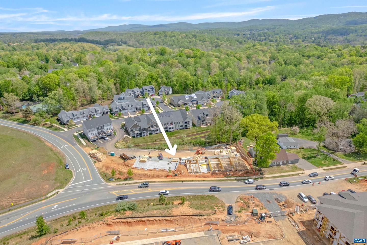 5012 LINDLEY LN, CHARLOTTESVILLE, Virginia 22901, 3 Bedrooms Bedrooms, ,2 BathroomsBathrooms,Residential,For sale,5012 LINDLEY LN,663877 MLS # 663877