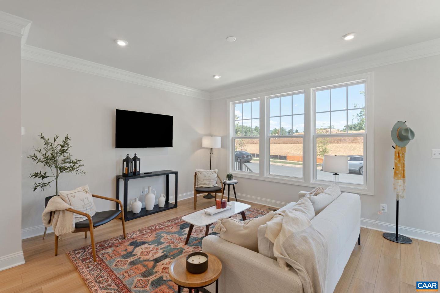 5012 LINDLEY LN, CHARLOTTESVILLE, Virginia 22901, 3 Bedrooms Bedrooms, ,2 BathroomsBathrooms,Residential,For sale,5012 LINDLEY LN,663877 MLS # 663877