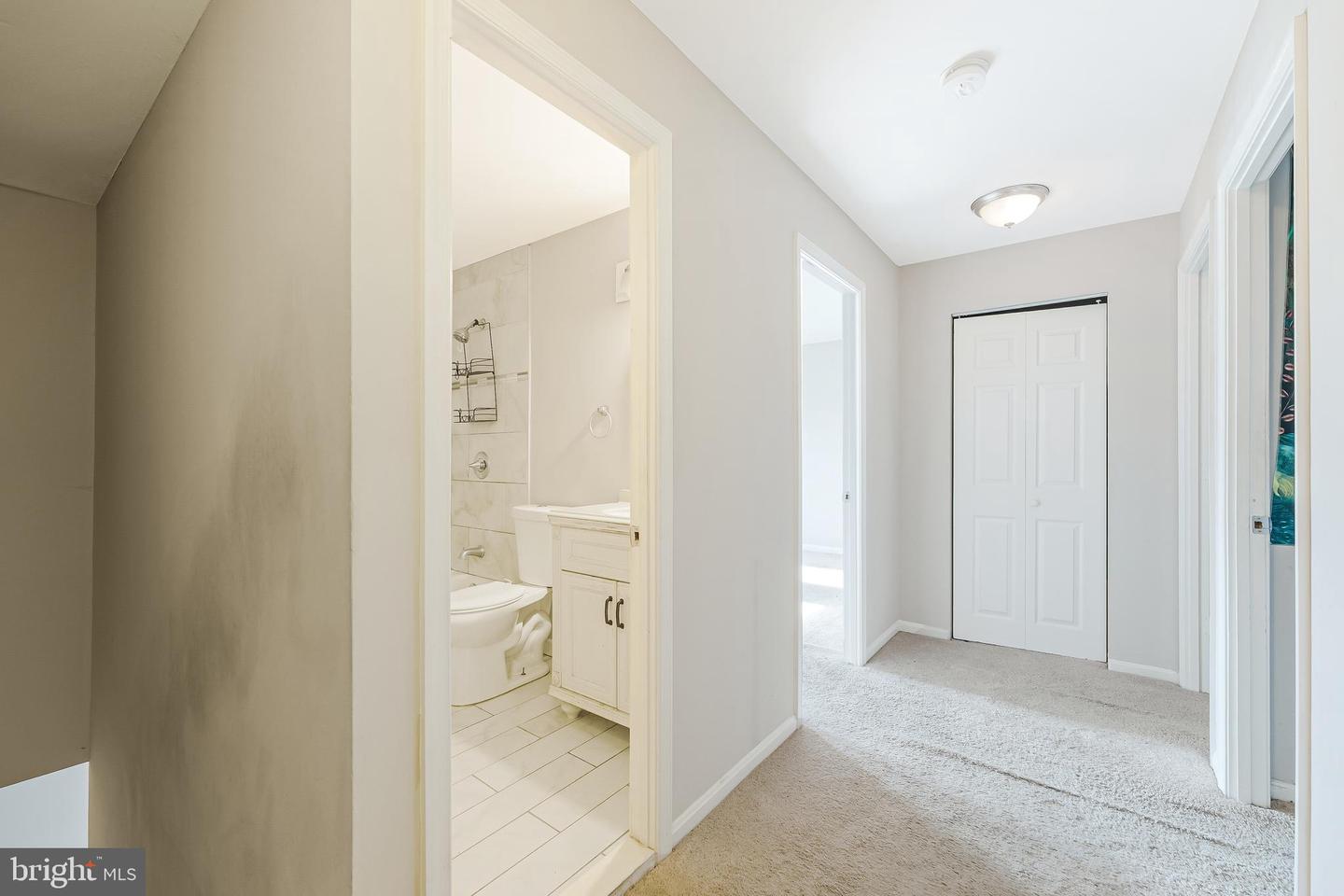 148 MEADOWS LN NE, LEESBURG, Virginia 20176, 3 Bedrooms Bedrooms, ,3 BathroomsBathrooms,Residential,For sale,148 MEADOWS LN NE,VALO2095176 MLS # VALO2095176