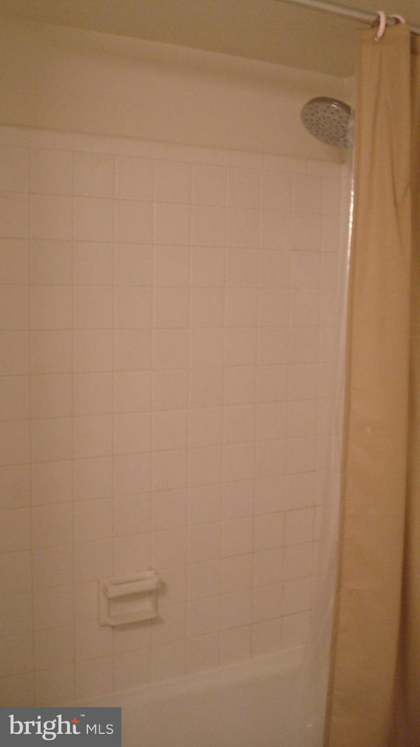 2624 REDCOAT DR #162, ALEXANDRIA, Virginia 22303, 2 Bedrooms Bedrooms, ,1 BathroomBathrooms,Residential,For sale,2624 REDCOAT DR #162,VAFX2237622 MLS # VAFX2237622