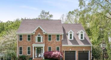 860 CHARTER OAKS DR, CHARLOTTESVILLE, Virginia 22901, 5 Bedrooms Bedrooms, ,3 BathroomsBathrooms,Residential,860 CHARTER OAKS DR,663714 MLS # 663714