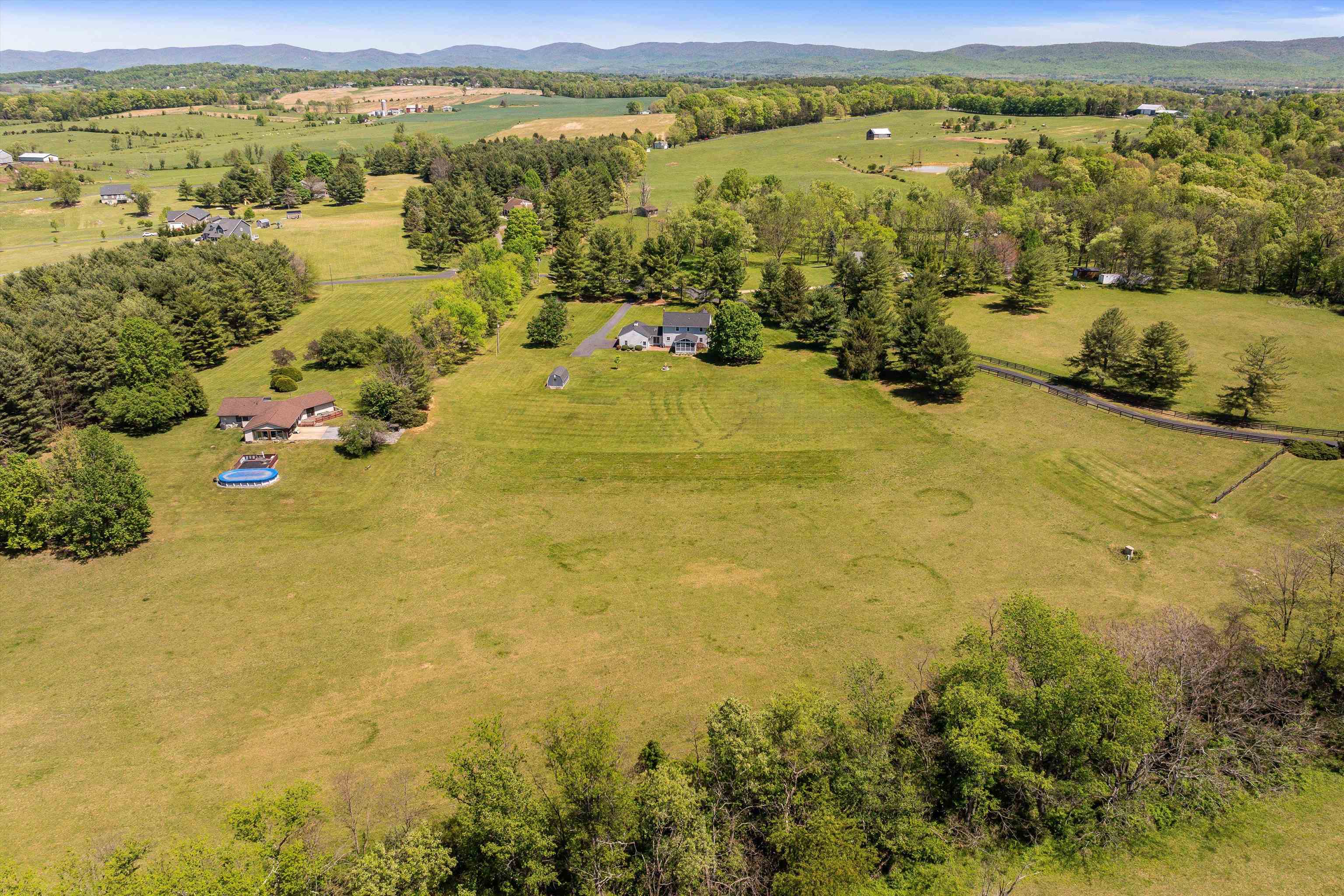 137 MISTY TRL, WAYNESBORO, Virginia 22980, 4 Bedrooms Bedrooms, ,2 BathroomsBathrooms,Residential,137 MISTY TRL,663890 MLS # 663890