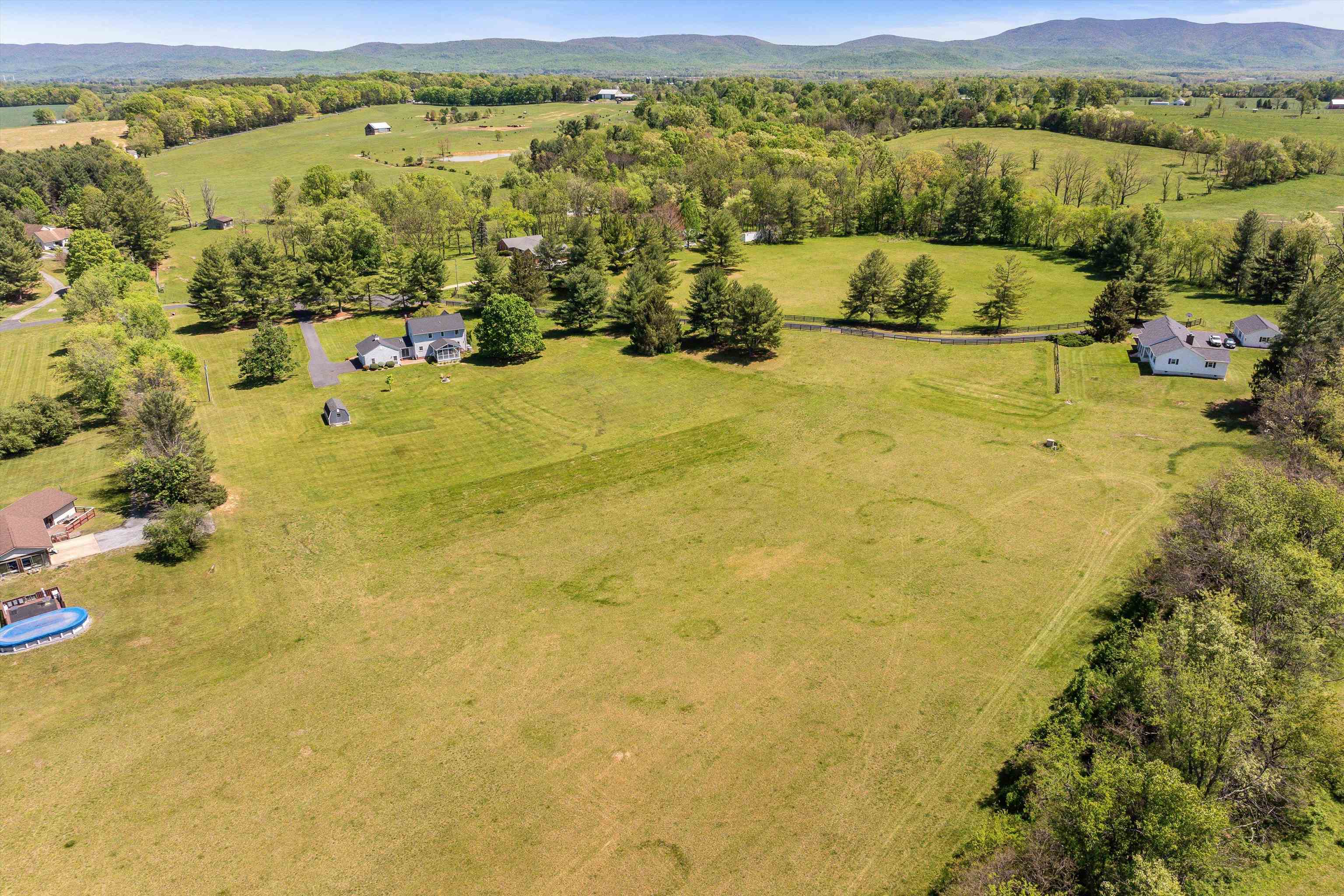 137 MISTY TRL, WAYNESBORO, Virginia 22980, 4 Bedrooms Bedrooms, ,2 BathroomsBathrooms,Residential,137 MISTY TRL,663890 MLS # 663890