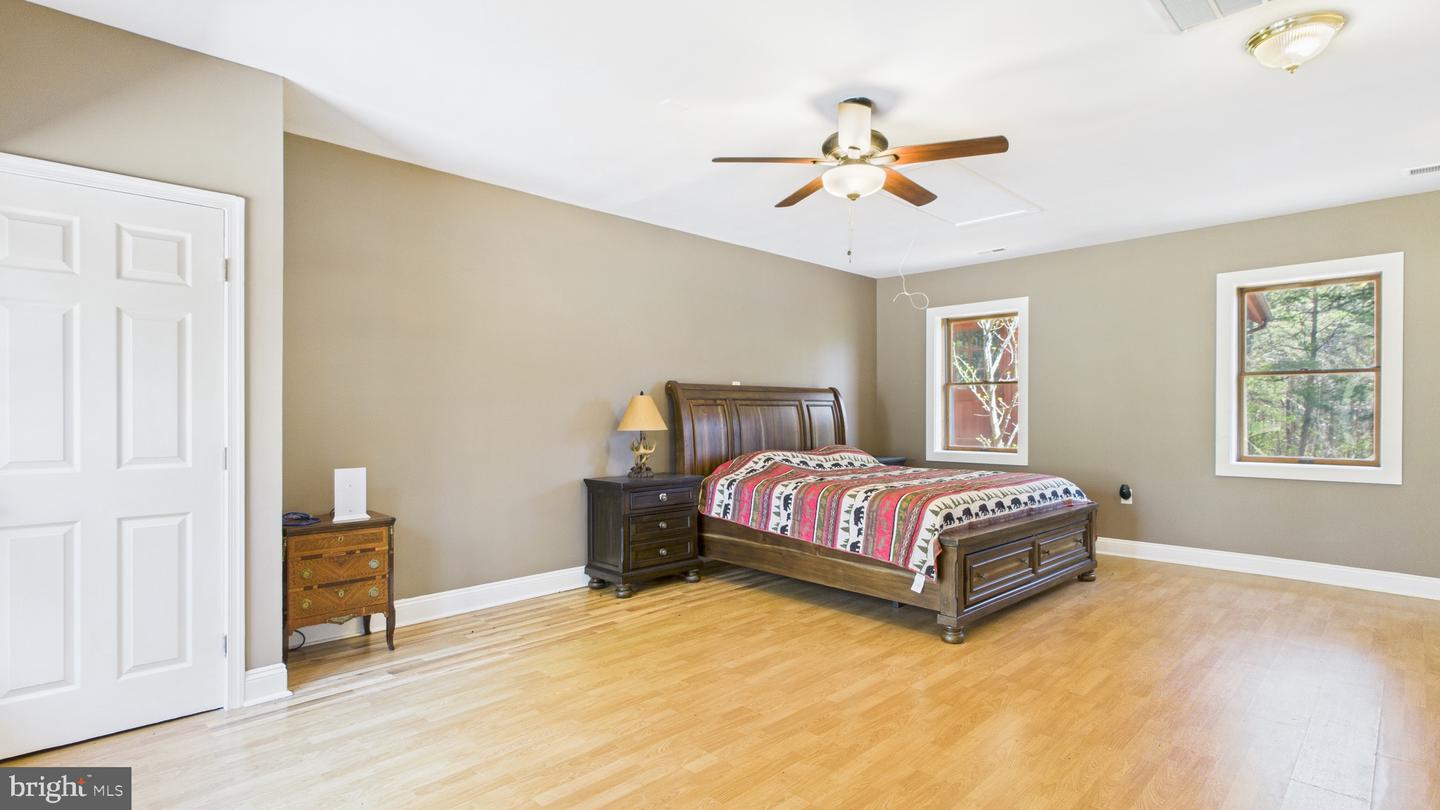 974 CROSS MOUNTAIN RD, LURAY, Virginia 22835, 4 Bedrooms Bedrooms, 6 Rooms Rooms,4 BathroomsBathrooms,Residential,For sale,974 CROSS MOUNTAIN RD,VAPA2004850 MLS # VAPA2004850
