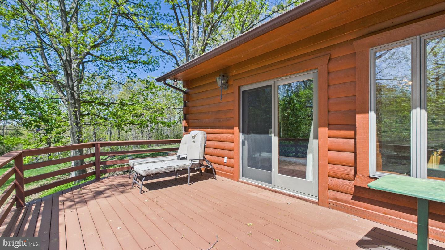 974 CROSS MOUNTAIN RD, LURAY, Virginia 22835, 4 Bedrooms Bedrooms, 6 Rooms Rooms,4 BathroomsBathrooms,Residential,For sale,974 CROSS MOUNTAIN RD,VAPA2004850 MLS # VAPA2004850