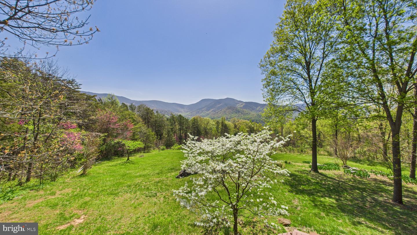 974 CROSS MOUNTAIN RD, LURAY, Virginia 22835, 4 Bedrooms Bedrooms, 6 Rooms Rooms,4 BathroomsBathrooms,Residential,For sale,974 CROSS MOUNTAIN RD,VAPA2004850 MLS # VAPA2004850