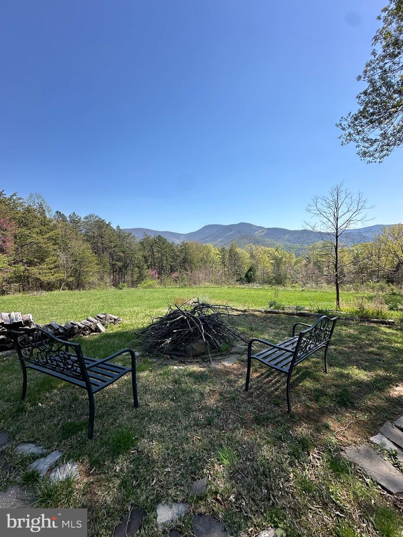 974 CROSS MOUNTAIN RD, LURAY, Virginia 22835, 4 Bedrooms Bedrooms, 6 Rooms Rooms,4 BathroomsBathrooms,Residential,For sale,974 CROSS MOUNTAIN RD,VAPA2004850 MLS # VAPA2004850