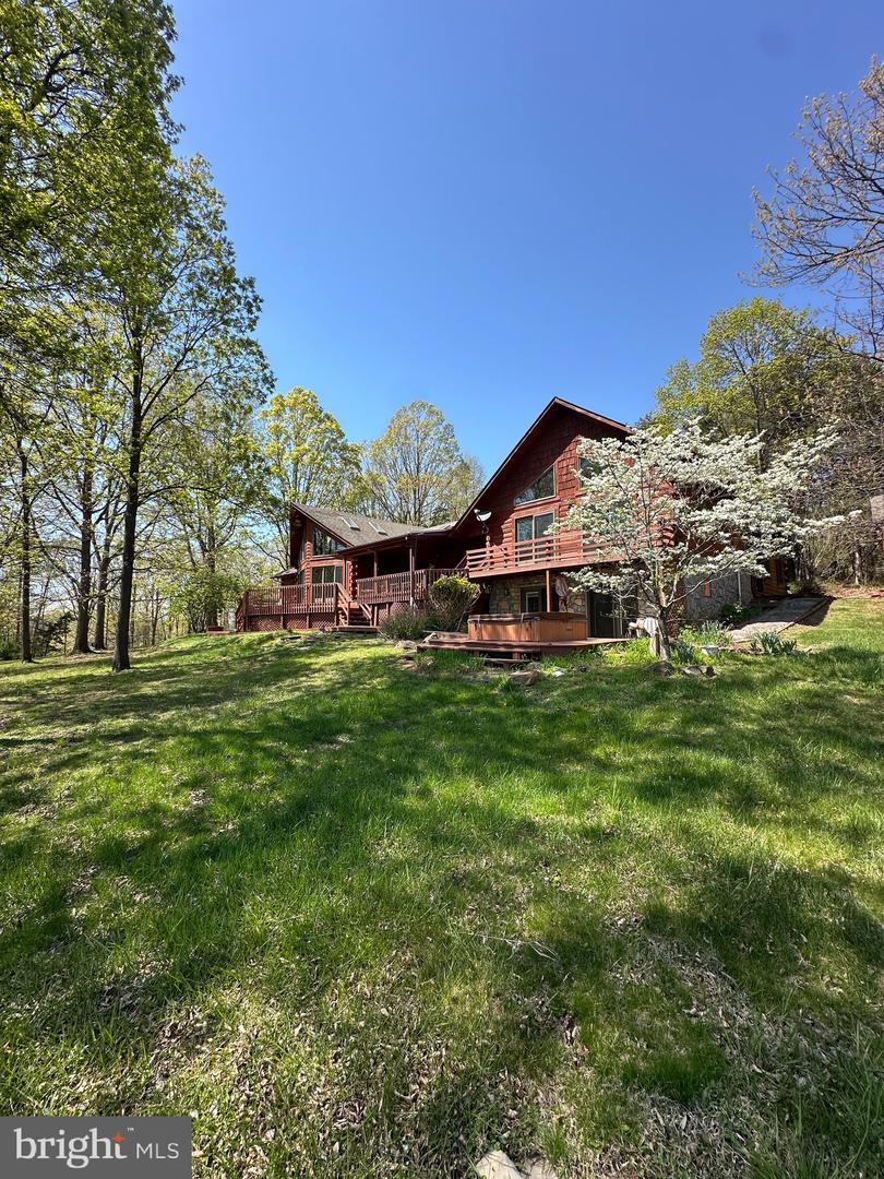 974 CROSS MOUNTAIN RD, LURAY, Virginia 22835, 4 Bedrooms Bedrooms, 6 Rooms Rooms,4 BathroomsBathrooms,Residential,For sale,974 CROSS MOUNTAIN RD,VAPA2004850 MLS # VAPA2004850