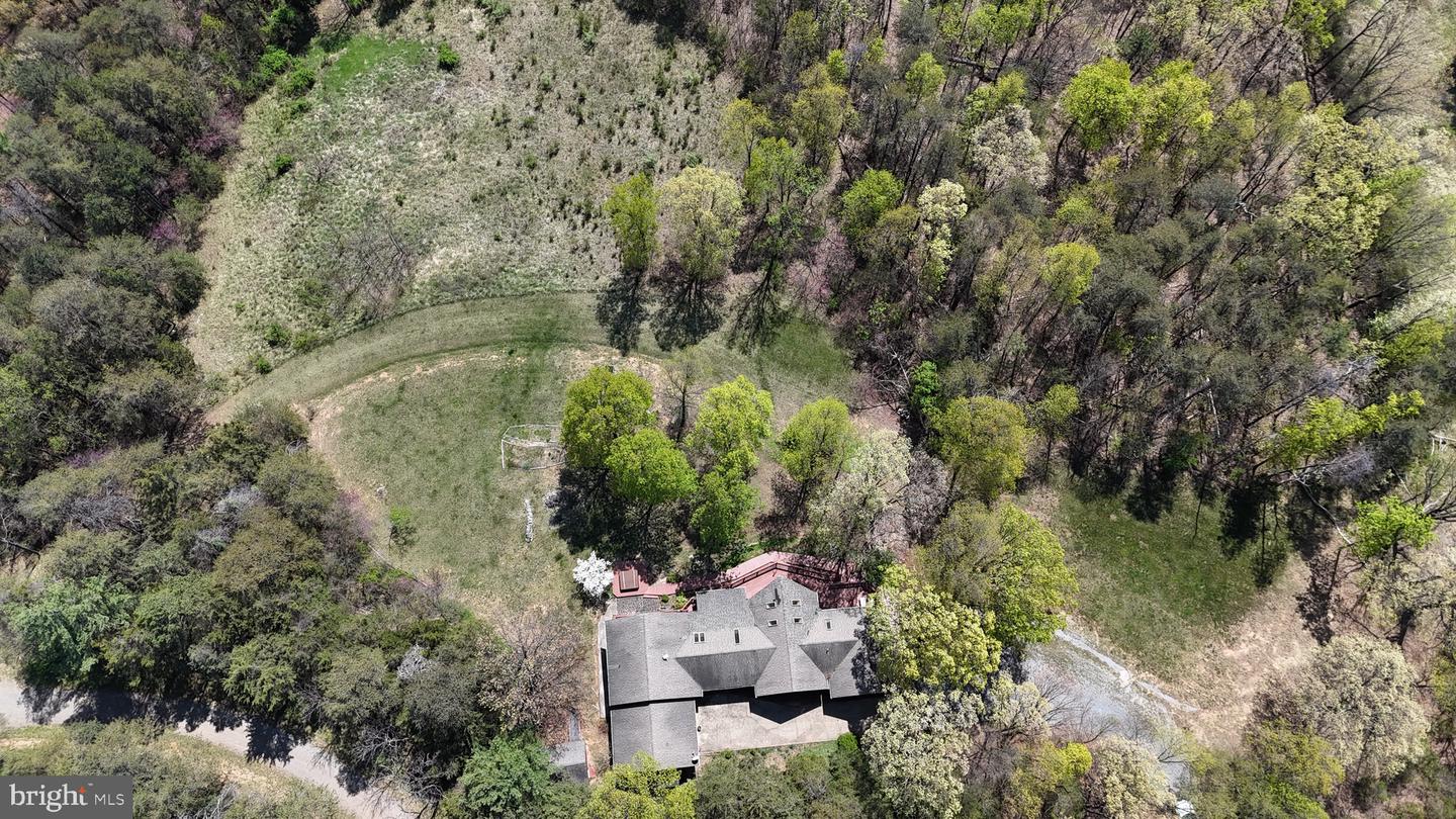 974 CROSS MOUNTAIN RD, LURAY, Virginia 22835, 4 Bedrooms Bedrooms, 6 Rooms Rooms,4 BathroomsBathrooms,Residential,For sale,974 CROSS MOUNTAIN RD,VAPA2004850 MLS # VAPA2004850