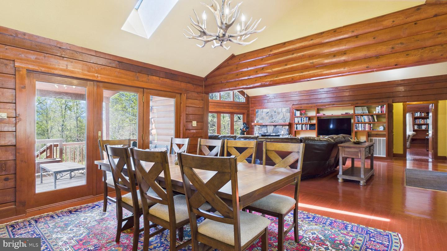 974 CROSS MOUNTAIN RD, LURAY, Virginia 22835, 4 Bedrooms Bedrooms, 6 Rooms Rooms,4 BathroomsBathrooms,Residential,For sale,974 CROSS MOUNTAIN RD,VAPA2004850 MLS # VAPA2004850
