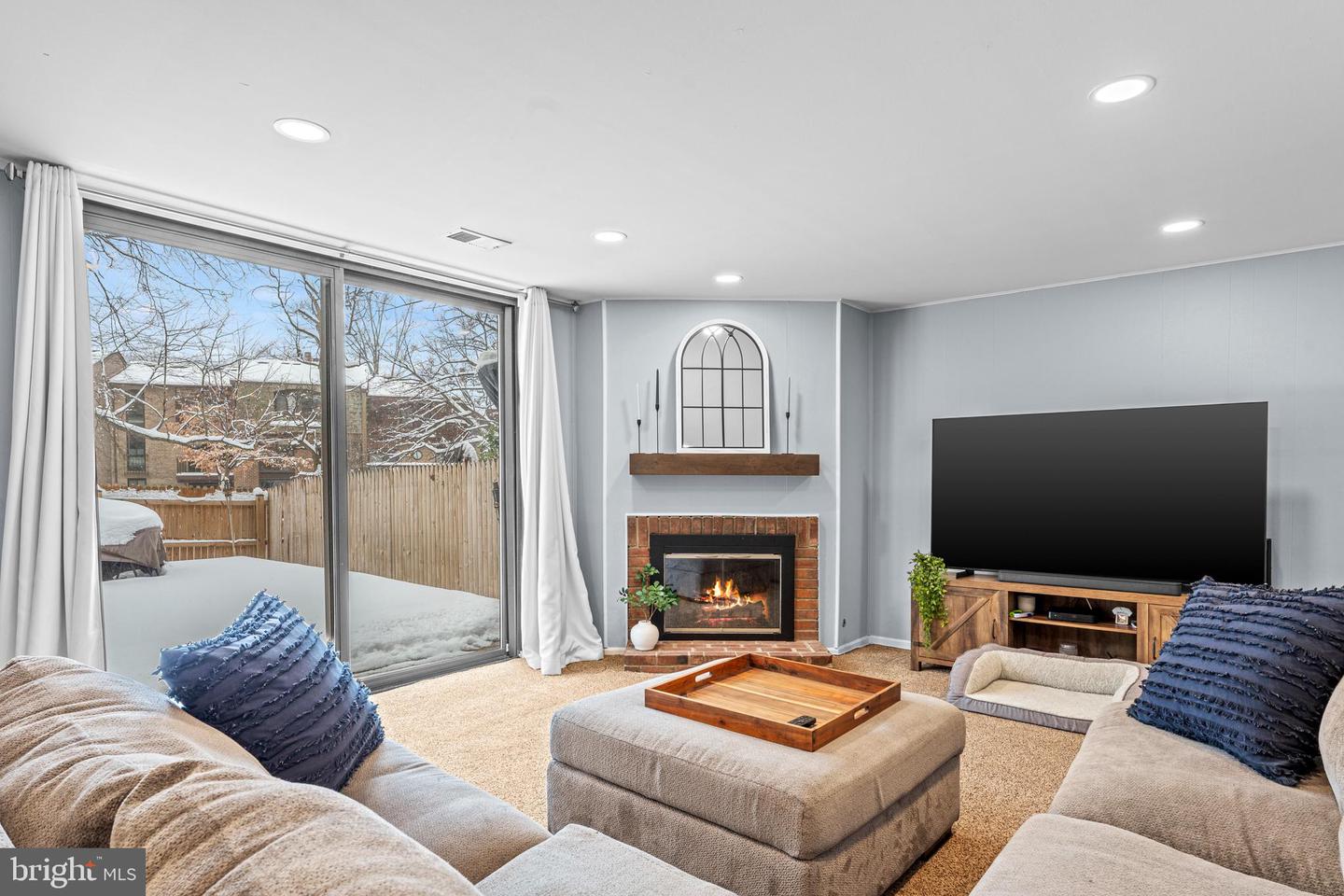 4956 SCHUYLER DR, ANNANDALE, Virginia 22003, 3 Bedrooms Bedrooms, ,3 BathroomsBathrooms,Residential,For sale,4956 SCHUYLER DR,VAFX2237626 MLS # VAFX2237626