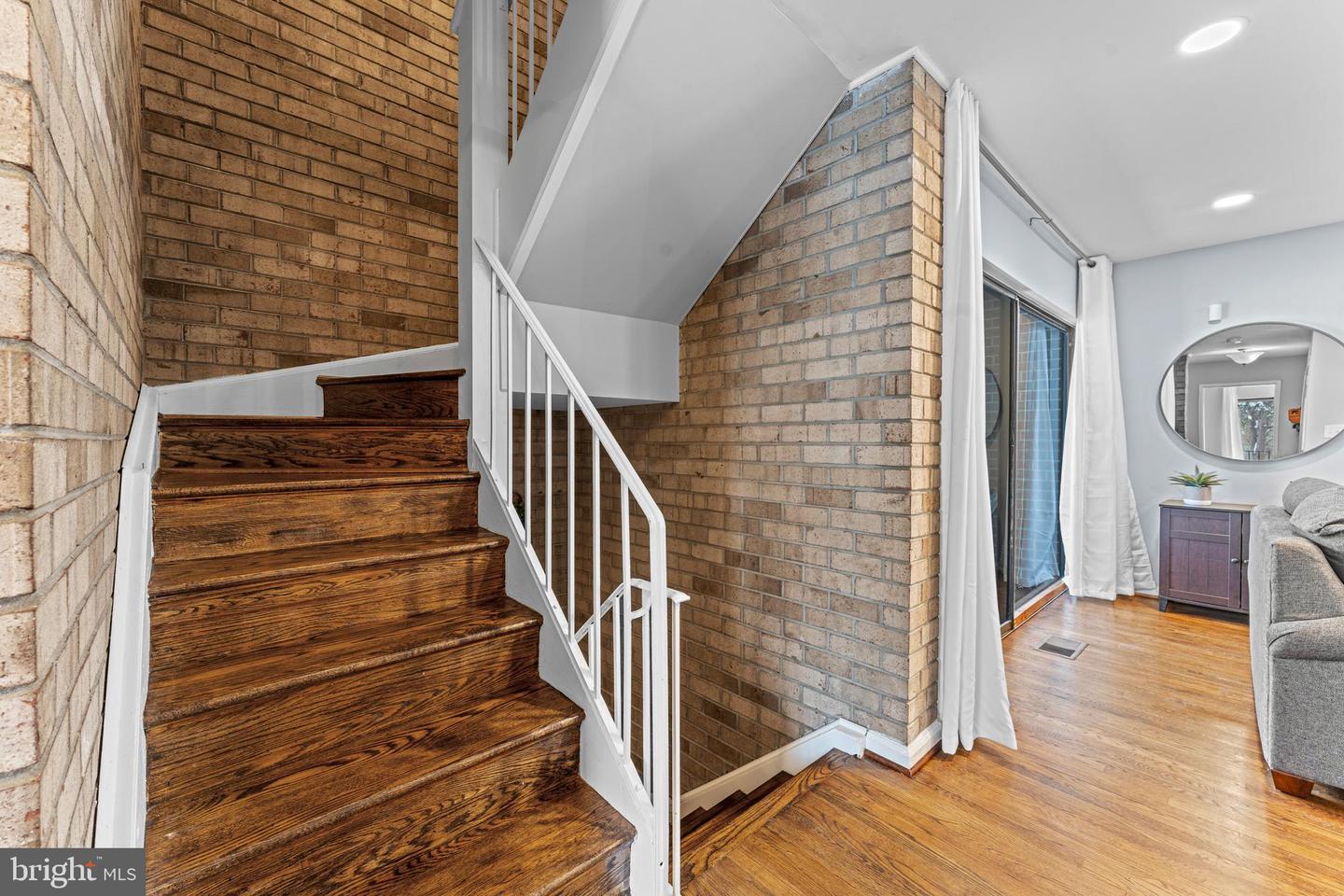 4956 SCHUYLER DR, ANNANDALE, Virginia 22003, 3 Bedrooms Bedrooms, ,3 BathroomsBathrooms,Residential,For sale,4956 SCHUYLER DR,VAFX2237626 MLS # VAFX2237626