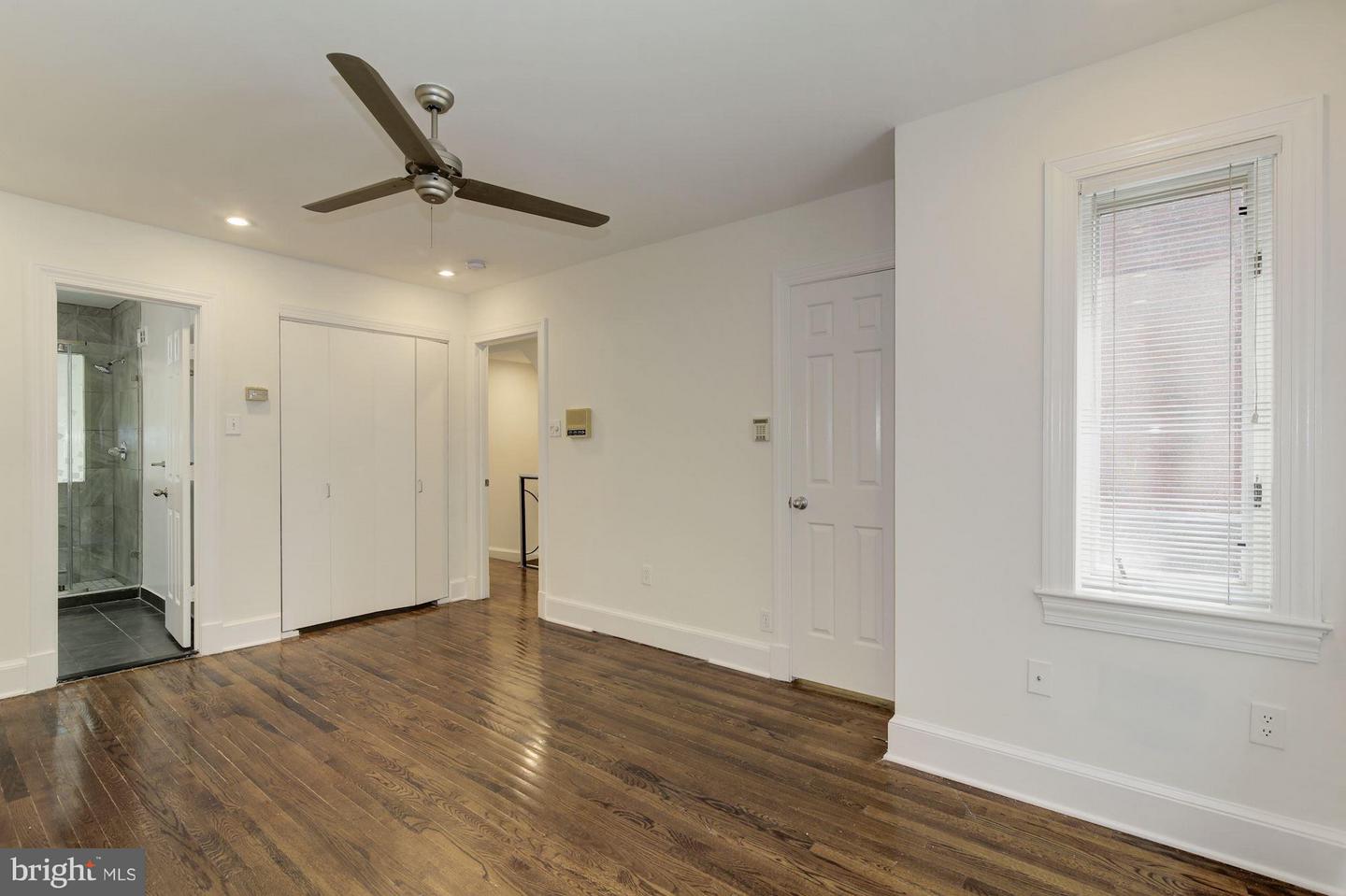 3917 GEORGETOWN CT NW, WASHINGTON, District Of Columbia 20007, 4 Bedrooms Bedrooms, ,3 BathroomsBathrooms,Residential,For sale,3917 GEORGETOWN CT NW,DCDC2198160 MLS # DCDC2198160
