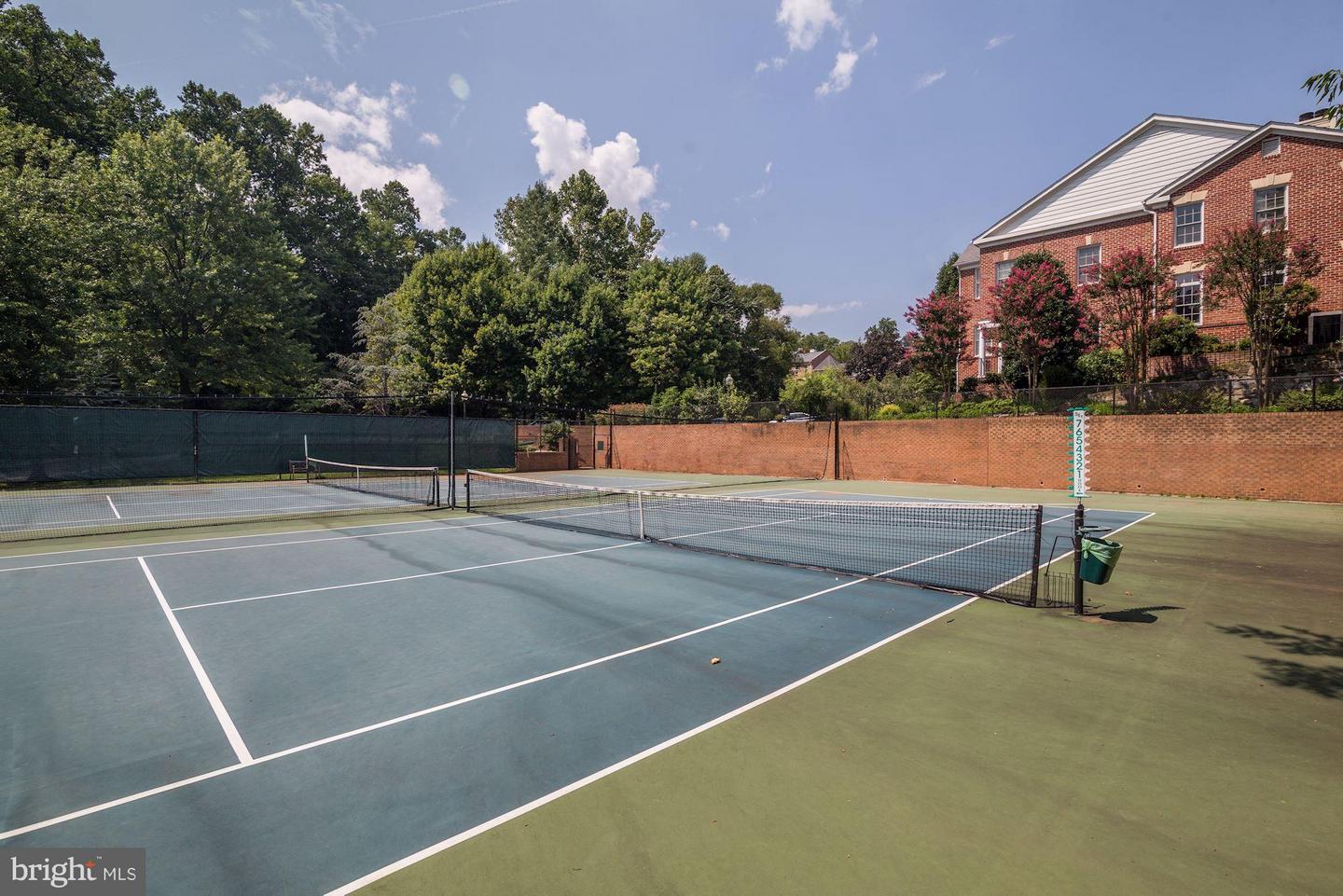 3917 GEORGETOWN CT NW, WASHINGTON, District Of Columbia 20007, 4 Bedrooms Bedrooms, ,3 BathroomsBathrooms,Residential,For sale,3917 GEORGETOWN CT NW,DCDC2198160 MLS # DCDC2198160