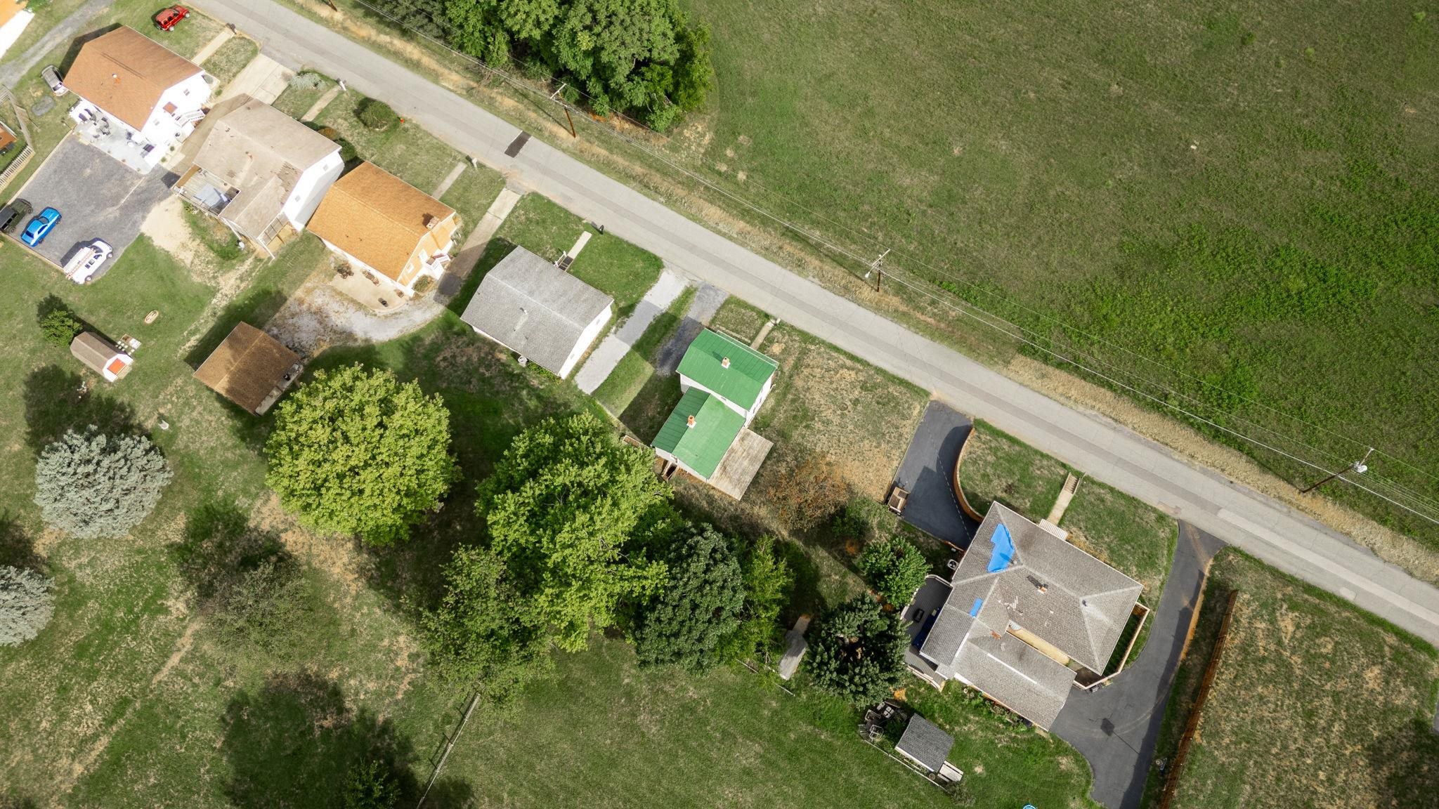 340 AMHERST RD, STAUNTON, Virginia 24401, 2 Bedrooms Bedrooms, ,1 BathroomBathrooms,Residential,340 AMHERST RD,663893 MLS # 663893