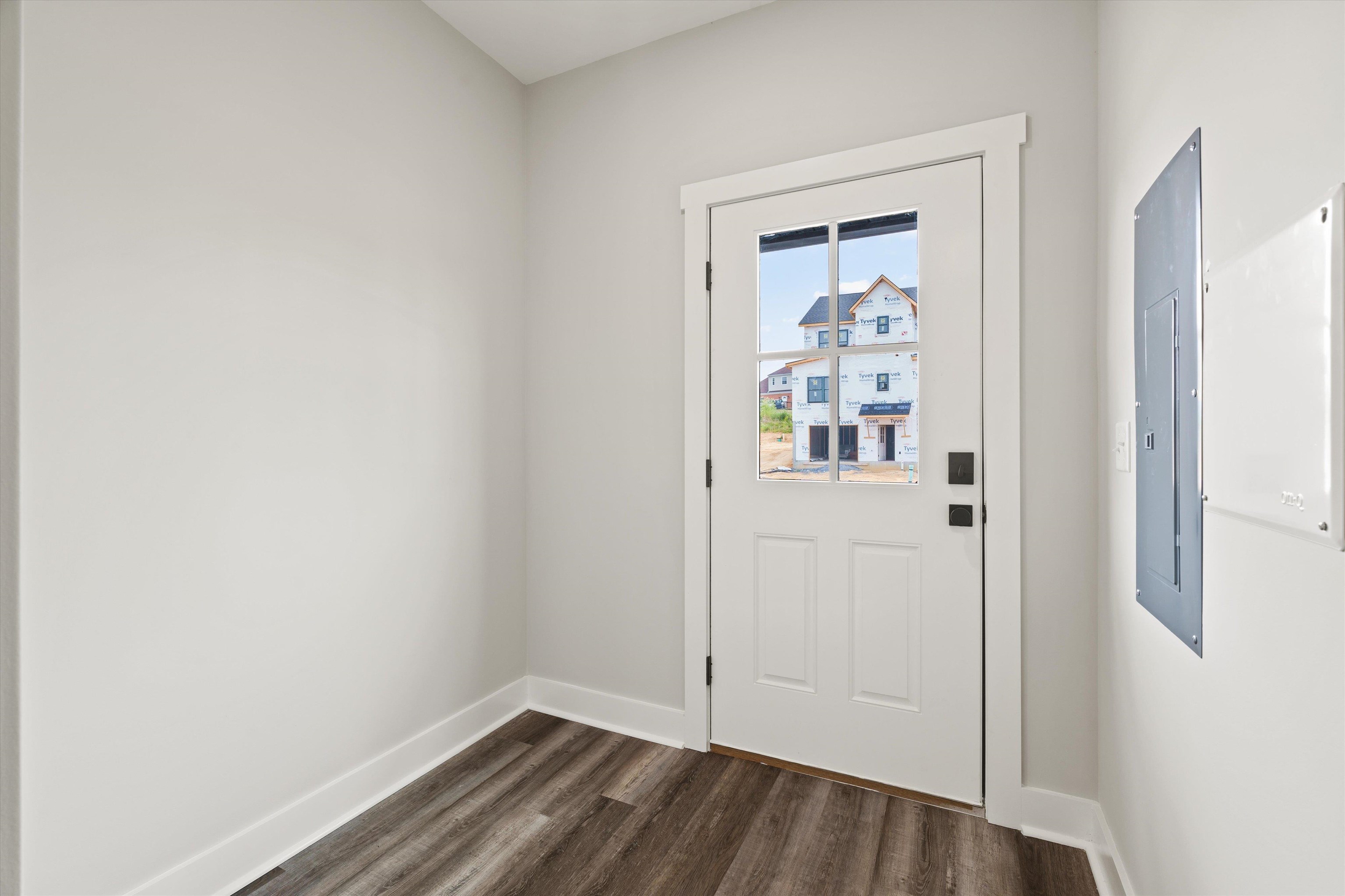 1 BARNYARD CIR, BRIDGEWATER, Virginia 22812, 3 Bedrooms Bedrooms, ,2 BathroomsBathrooms,Residential,1 BARNYARD CIR,663899 MLS # 663899