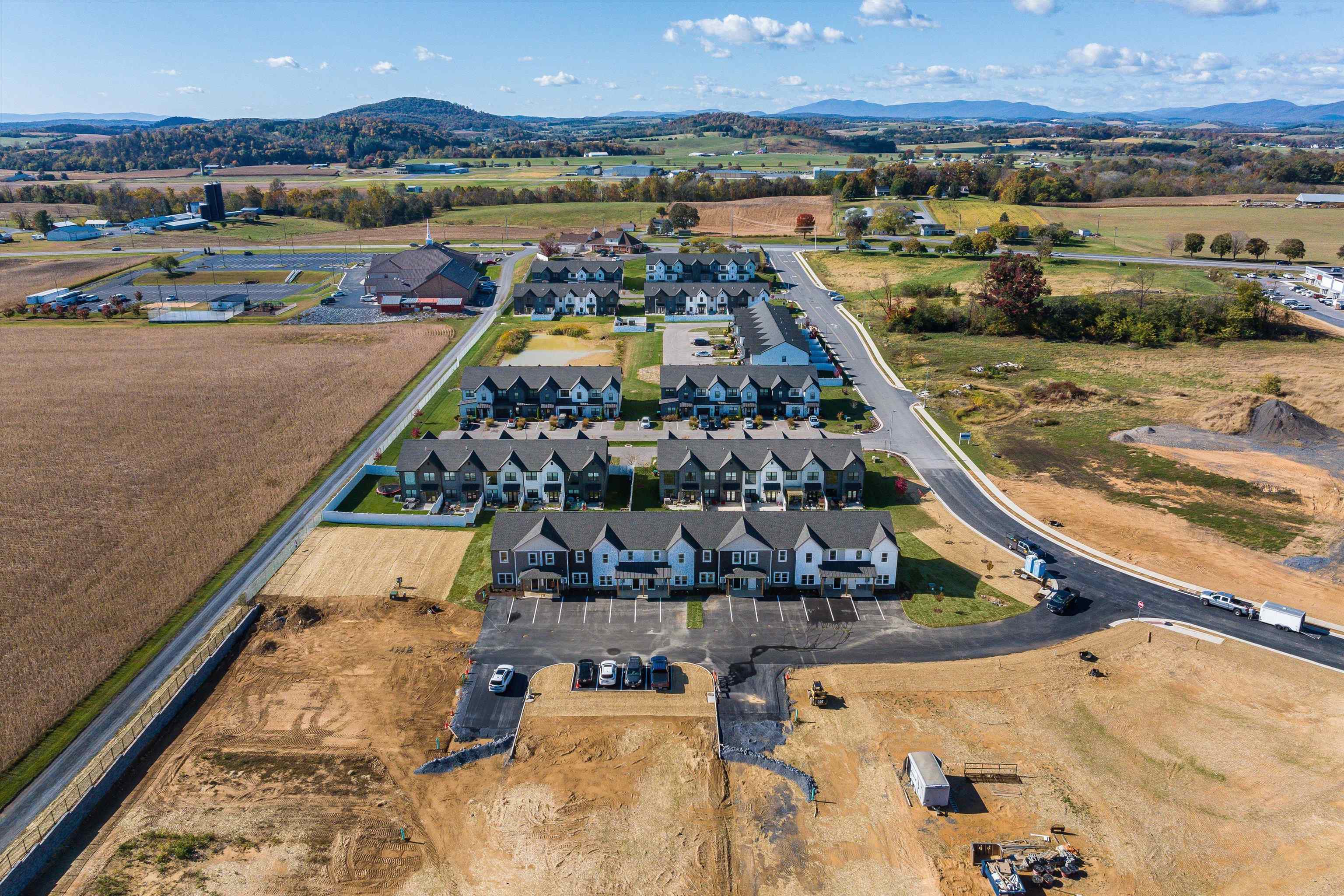 5 BARNYARD CIR, BRIDGEWATER, Virginia 22812, 3 Bedrooms Bedrooms, ,2 BathroomsBathrooms,Residential,5 BARNYARD CIR,663900 MLS # 663900 5 BARNYARD CIR, BRIDGEWATER, Virginia 22812, 3 Bedrooms Bedrooms, ,2 BathroomsBathrooms,Residential,5 BARNYARD CIR,663900 MLS # 663900