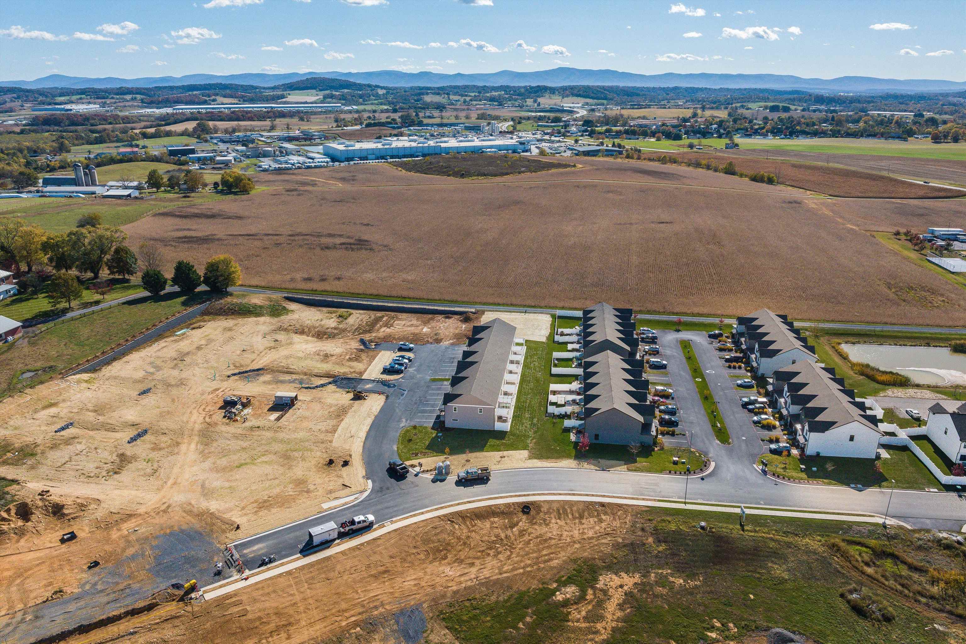 5 BARNYARD CIR, BRIDGEWATER, Virginia 22812, 3 Bedrooms Bedrooms, ,2 BathroomsBathrooms,Residential,5 BARNYARD CIR,663900 MLS # 663900 5 BARNYARD CIR, BRIDGEWATER, Virginia 22812, 3 Bedrooms Bedrooms, ,2 BathroomsBathrooms,Residential,5 BARNYARD CIR,663900 MLS # 663900