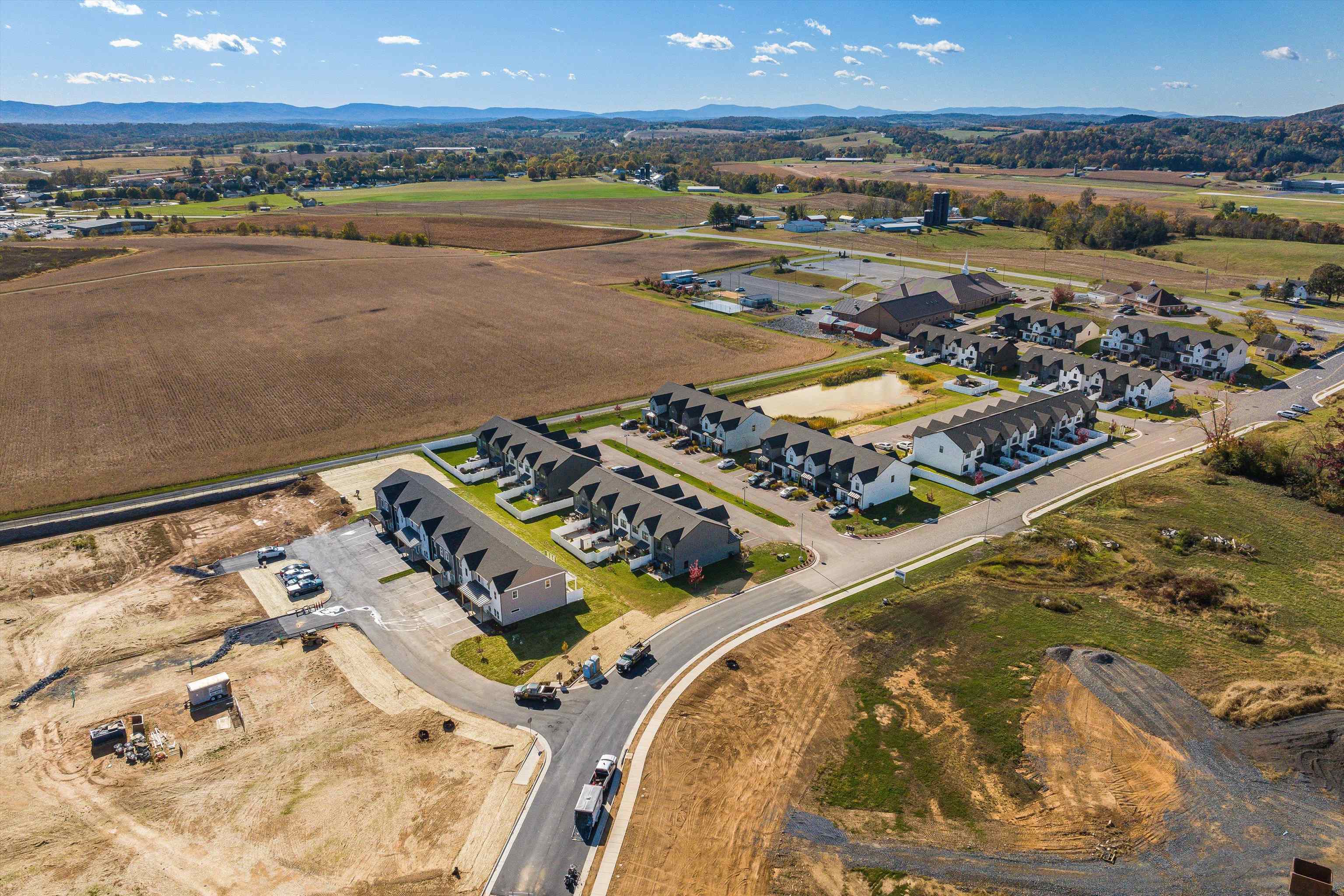 5 BARNYARD CIR, BRIDGEWATER, Virginia 22812, 3 Bedrooms Bedrooms, ,2 BathroomsBathrooms,Residential,5 BARNYARD CIR,663900 MLS # 663900 5 BARNYARD CIR, BRIDGEWATER, Virginia 22812, 3 Bedrooms Bedrooms, ,2 BathroomsBathrooms,Residential,5 BARNYARD CIR,663900 MLS # 663900