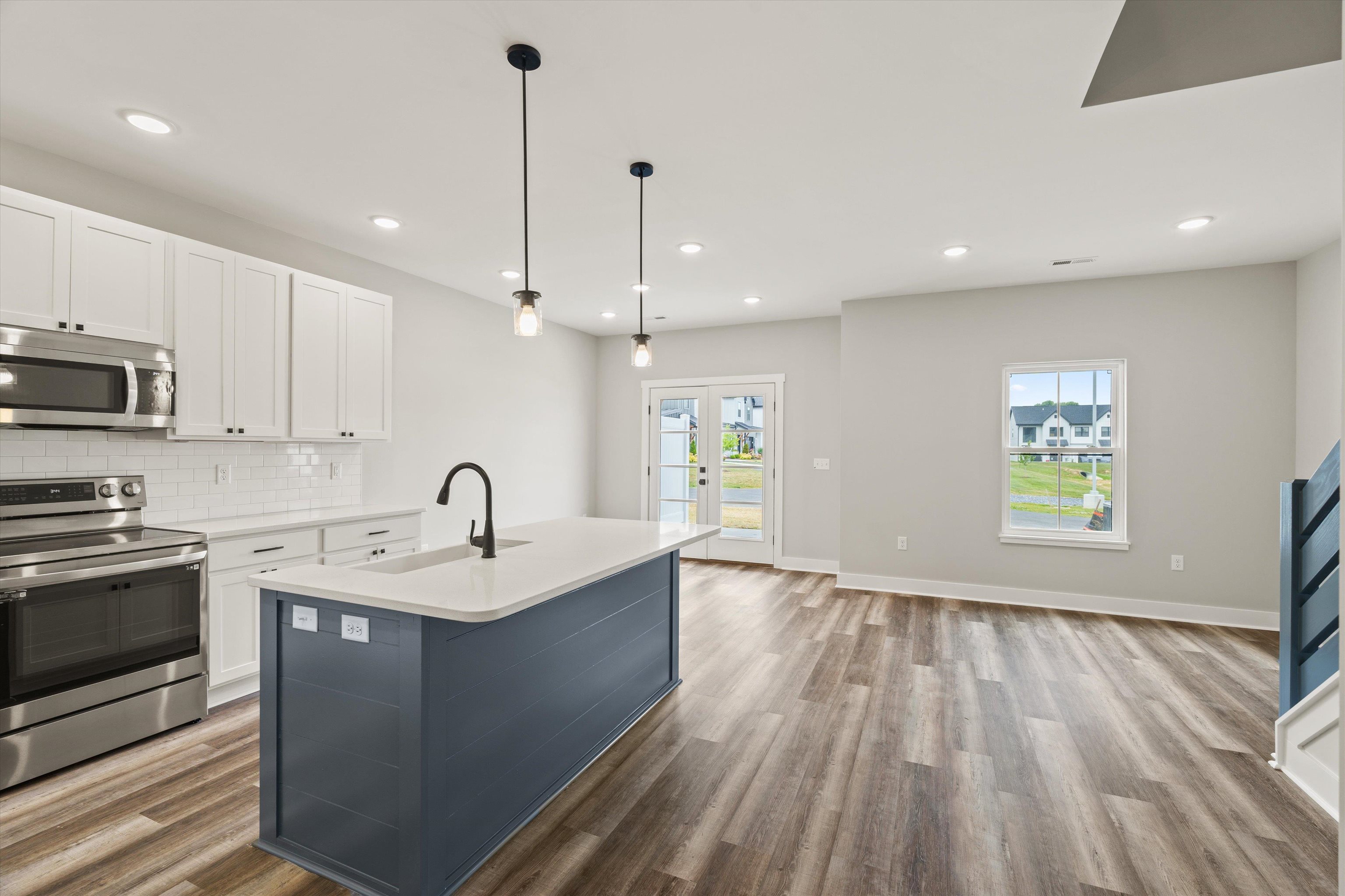 5 BARNYARD CIR, BRIDGEWATER, Virginia 22812, 3 Bedrooms Bedrooms, ,2 BathroomsBathrooms,Residential,5 BARNYARD CIR,663900 MLS # 663900