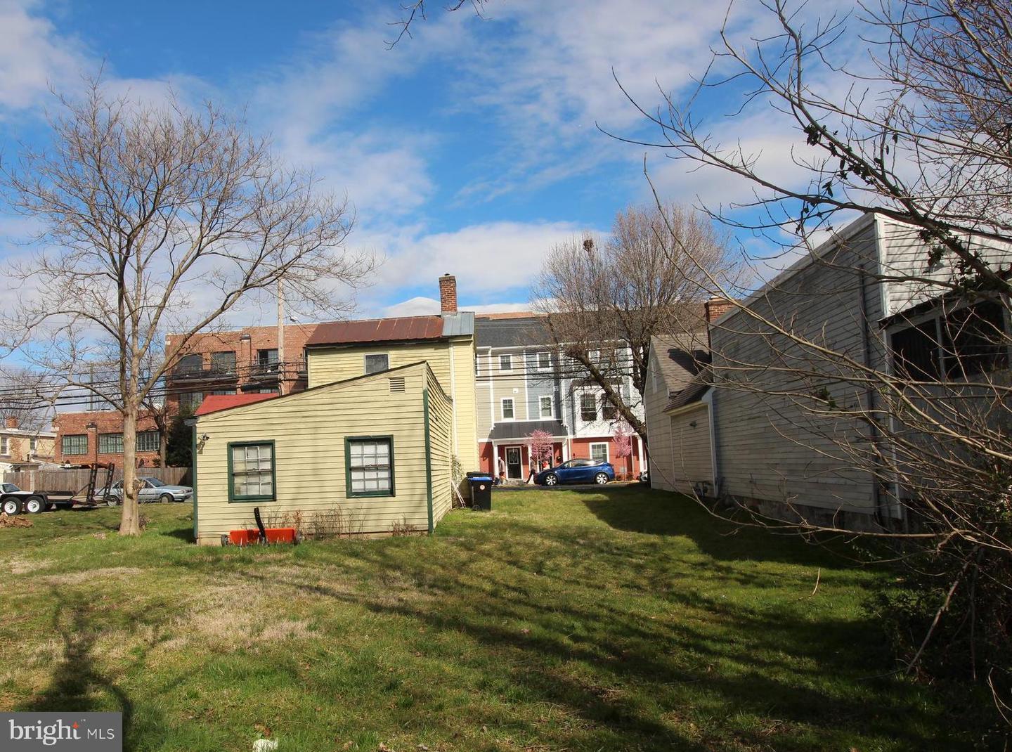 310 CHARLES ST, FREDERICKSBURG, Virginia 22401, 2 Bedrooms Bedrooms, ,1 BathroomBathrooms,Residential,For sale,310 CHARLES ST,VAFB2005504 MLS # VAFB2005504