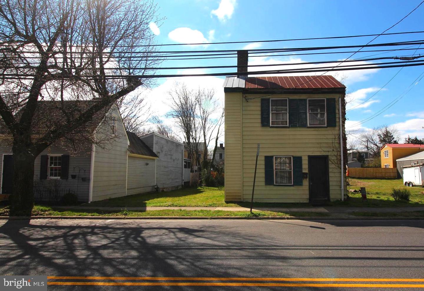 310 CHARLES ST, FREDERICKSBURG, Virginia 22401, 2 Bedrooms Bedrooms, ,1 BathroomBathrooms,Residential,For sale,310 CHARLES ST,VAFB2005504 MLS # VAFB2005504