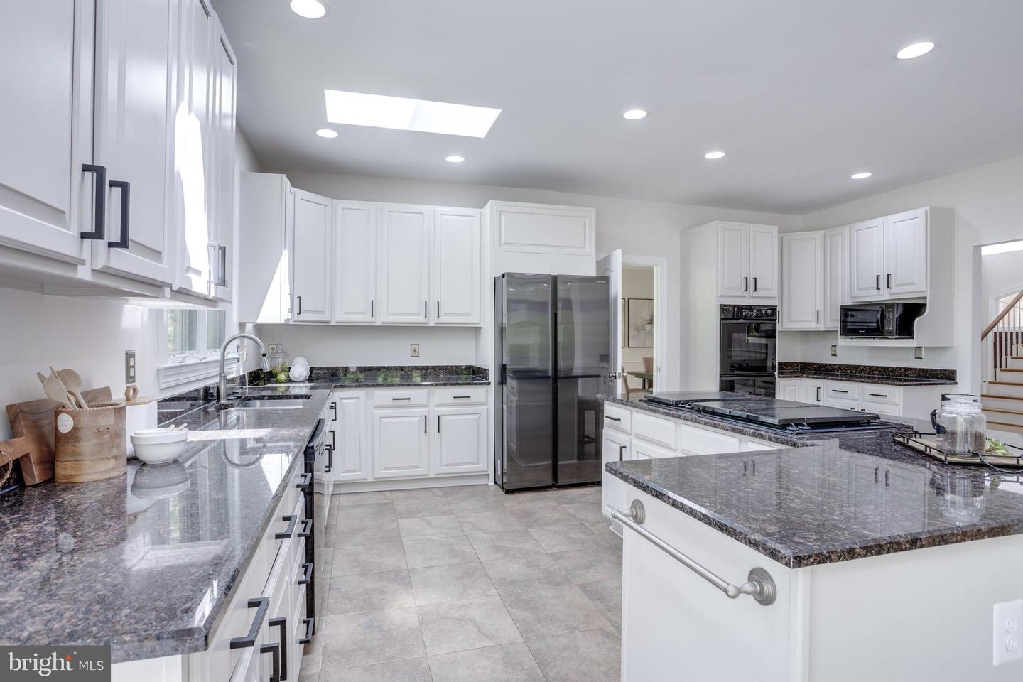 12016 CREEKBEND DR, RESTON, Virginia 20194, 7 Bedrooms Bedrooms, ,4 BathroomsBathrooms,Residential,For sale,12016 CREEKBEND DR,VAFX2223566 MLS # VAFX2223566