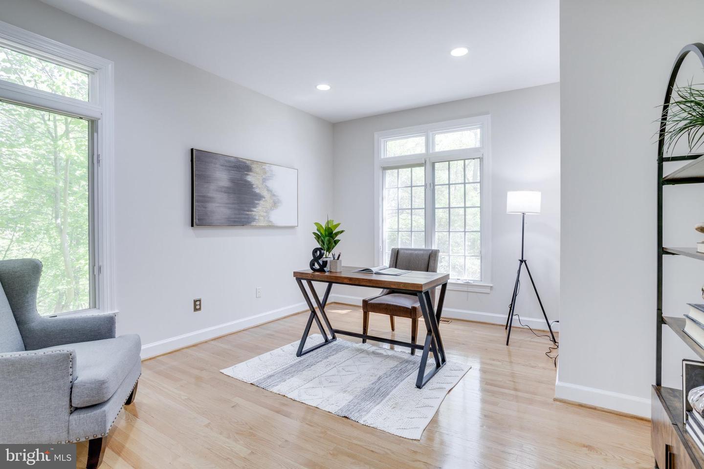 12016 CREEKBEND DR, RESTON, Virginia 20194, 7 Bedrooms Bedrooms, ,4 BathroomsBathrooms,Residential,For sale,12016 CREEKBEND DR,VAFX2223566 MLS # VAFX2223566
