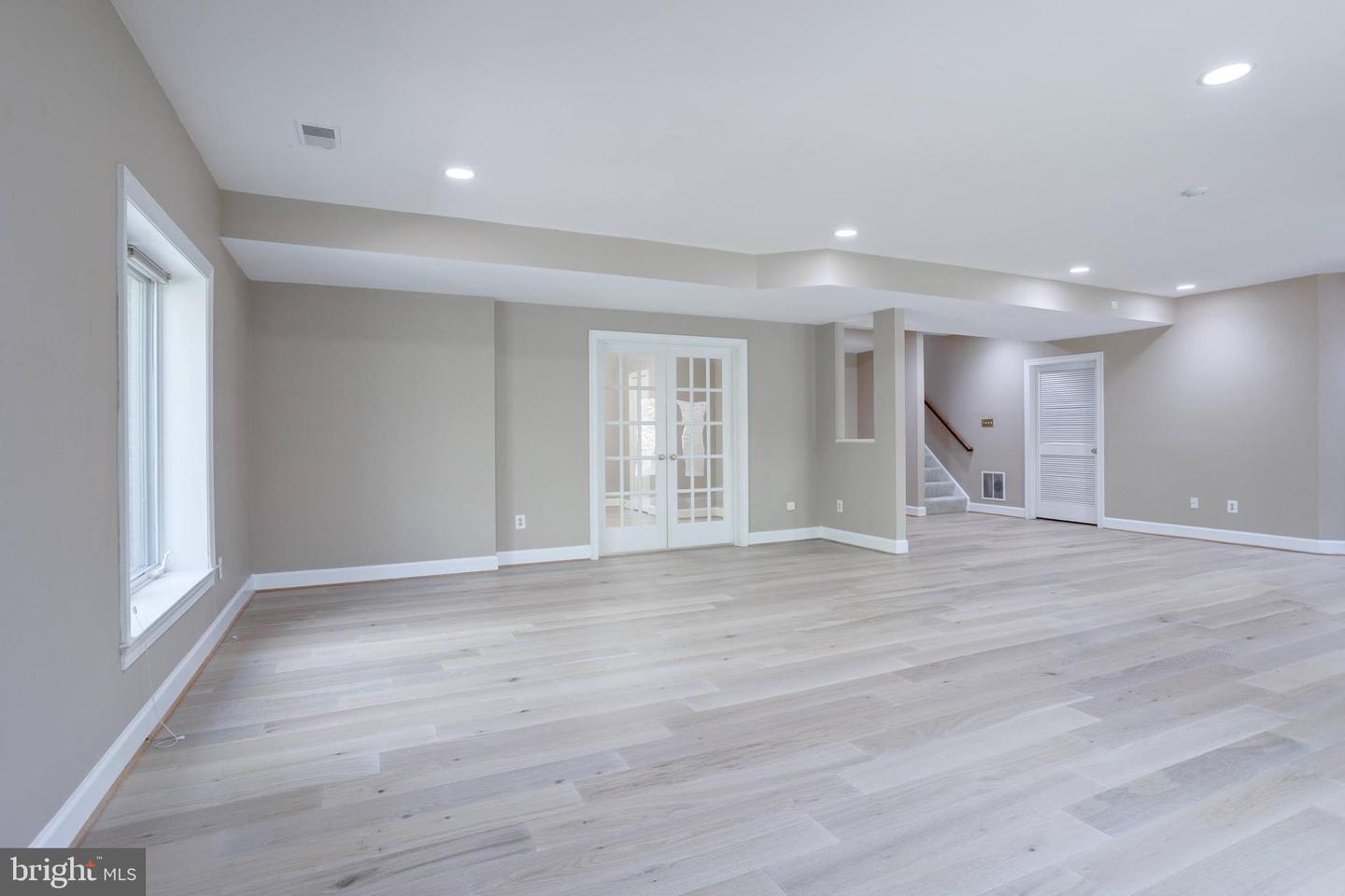 12016 CREEKBEND DR, RESTON, Virginia 20194, 7 Bedrooms Bedrooms, ,4 BathroomsBathrooms,Residential,For sale,12016 CREEKBEND DR,VAFX2223566 MLS # VAFX2223566
