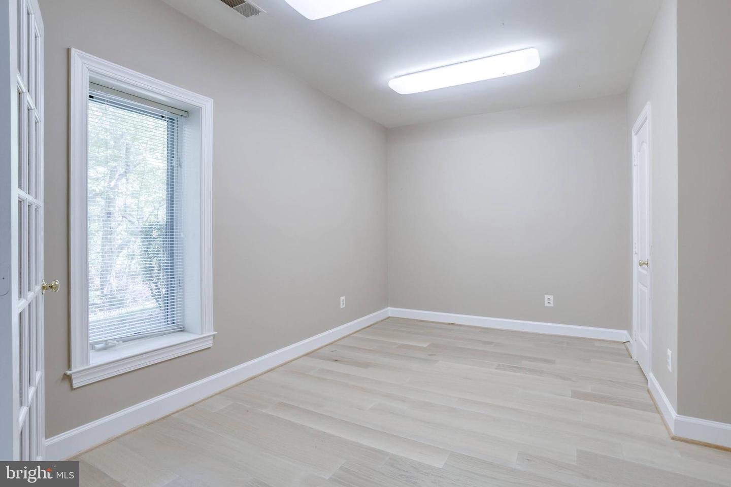12016 CREEKBEND DR, RESTON, Virginia 20194, 7 Bedrooms Bedrooms, ,4 BathroomsBathrooms,Residential,For sale,12016 CREEKBEND DR,VAFX2223566 MLS # VAFX2223566