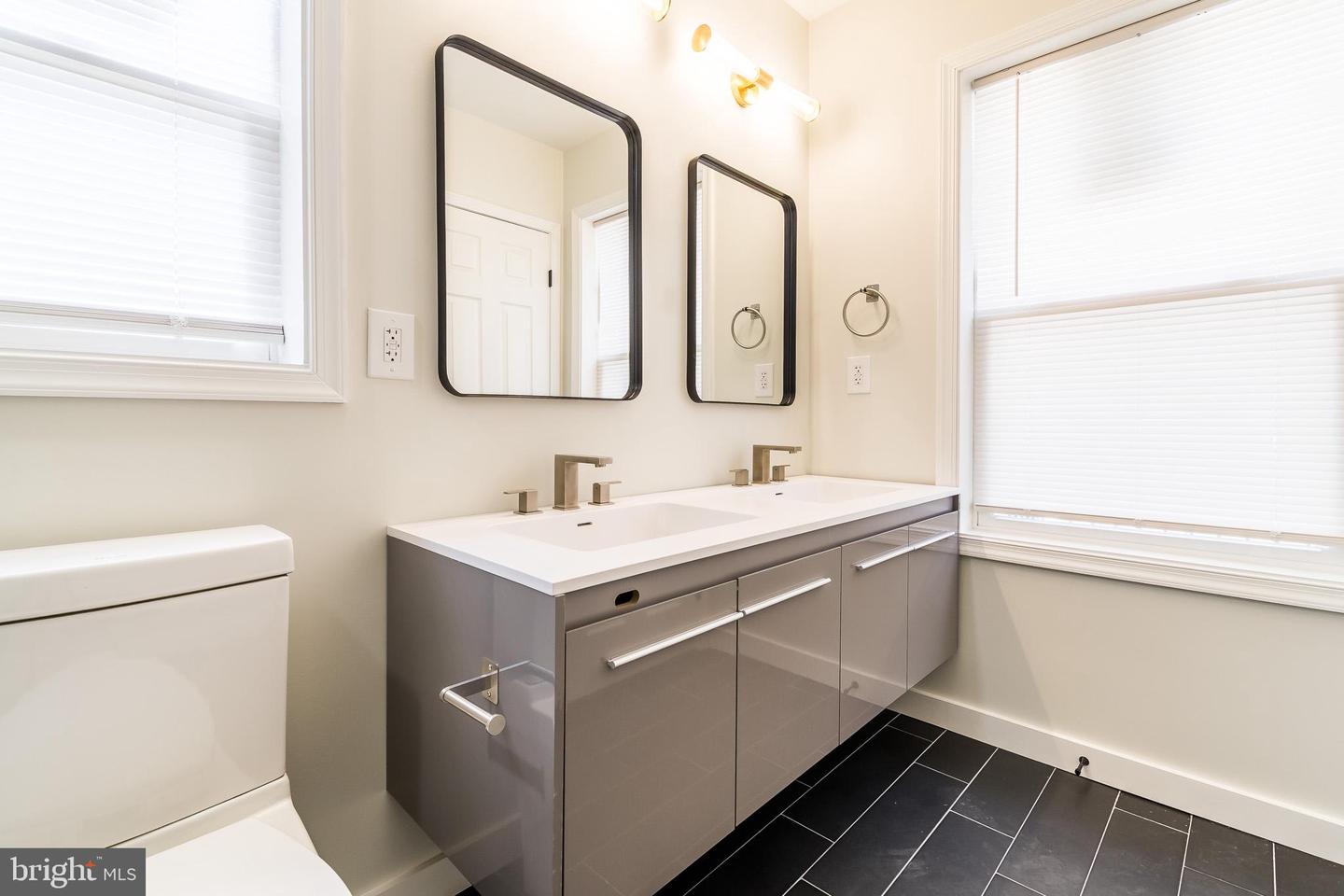 3127 G ST SE, WASHINGTON, District Of Columbia 20019, 4 Bedrooms Bedrooms, ,3 BathroomsBathrooms,Residential,For sale,3127 G ST SE,DCDC2190810 MLS # DCDC2190810