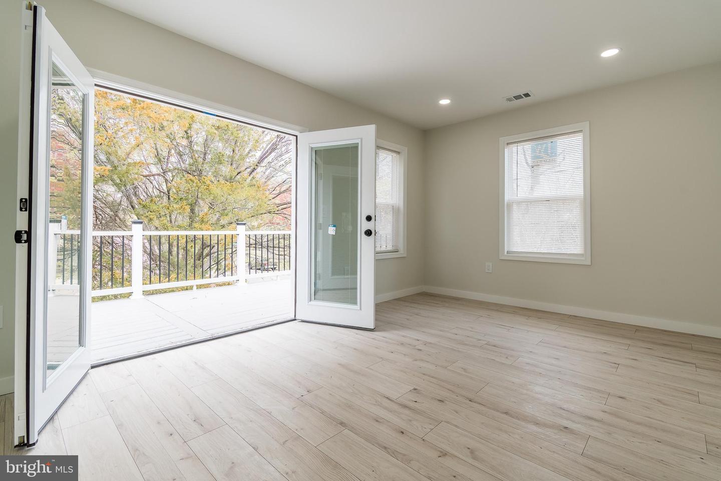 3127 G ST SE, WASHINGTON, District Of Columbia 20019, 4 Bedrooms Bedrooms, ,3 BathroomsBathrooms,Residential,For sale,3127 G ST SE,DCDC2190810 MLS # DCDC2190810