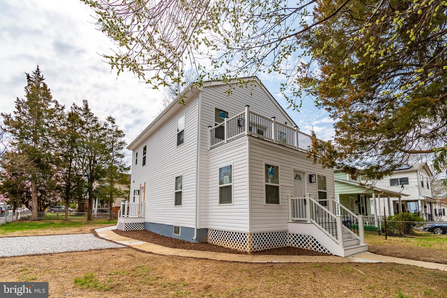 3127 G ST SE, WASHINGTON, District Of Columbia 20019, 4 Bedrooms Bedrooms, ,3 BathroomsBathrooms,Residential,For sale,3127 G ST SE,DCDC2190810 MLS # DCDC2190810