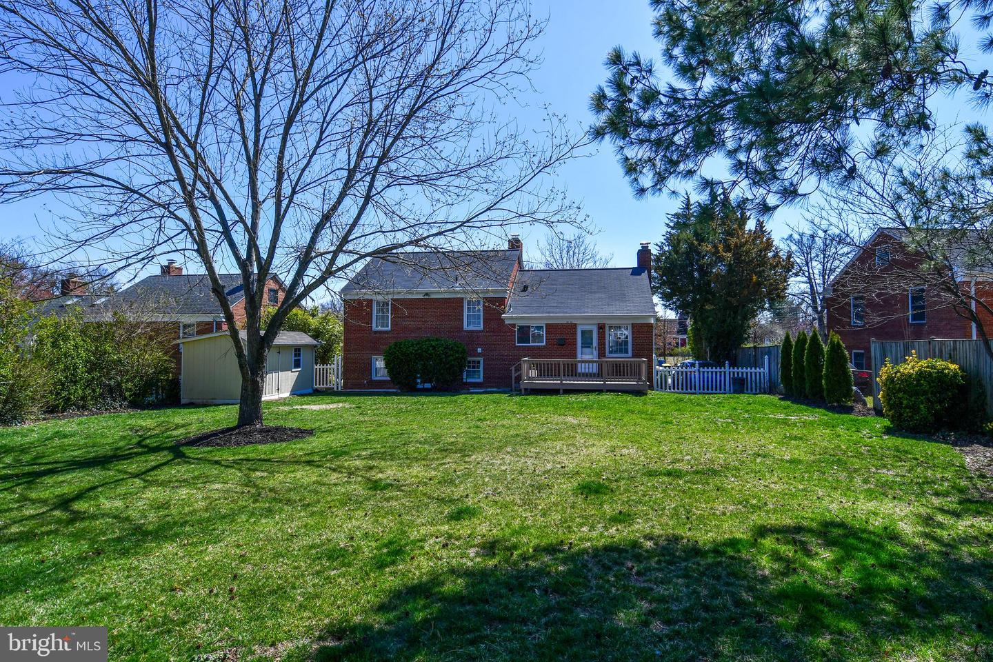 6944 ESSEX AVE, SPRINGFIELD, Virginia 22150, 3 Bedrooms Bedrooms, ,2 BathroomsBathrooms,Residential,For sale,6944 ESSEX AVE,VAFX2229004 MLS # VAFX2229004
