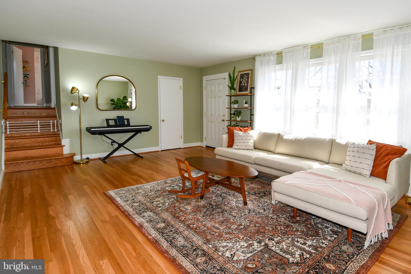 6944 ESSEX AVE, SPRINGFIELD, Virginia 22150, 3 Bedrooms Bedrooms, ,2 BathroomsBathrooms,Residential,For sale,6944 ESSEX AVE,VAFX2229004 MLS # VAFX2229004