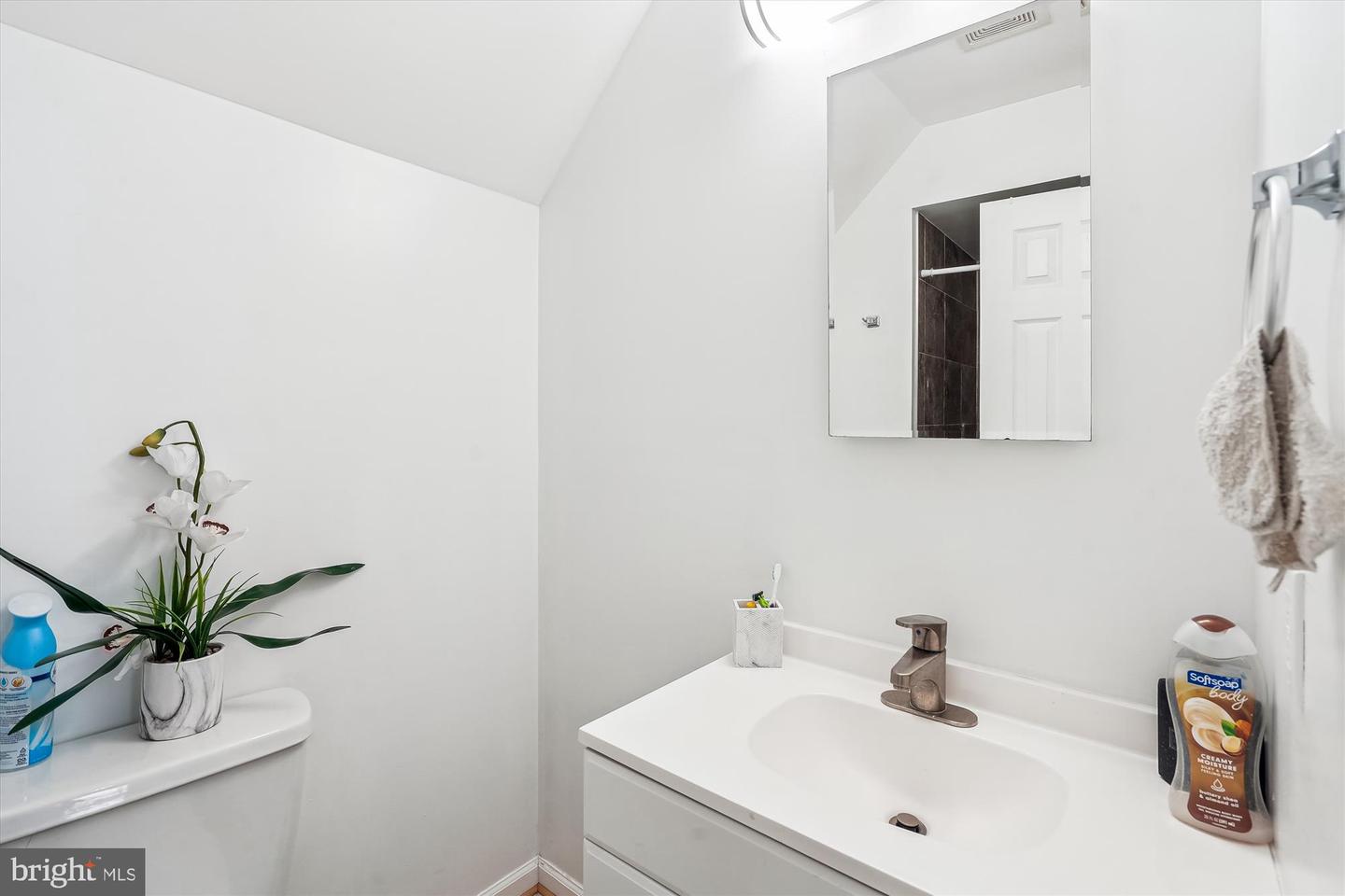 302 STAFFORD GLEN CT, STAFFORD, Virginia 22554, 3 Bedrooms Bedrooms, ,3 BathroomsBathrooms,Residential,For sale,302 STAFFORD GLEN CT,VAST2037152 MLS # VAST2037152