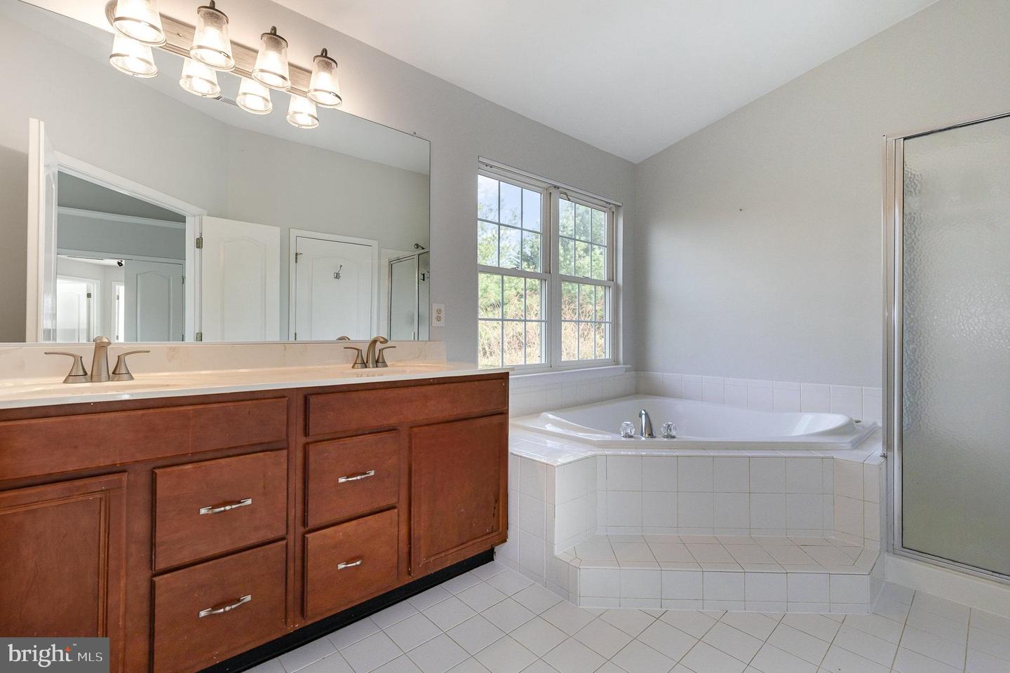 134 MISTY POND TER, PURCELLVILLE, Virginia 20132, 3 Bedrooms Bedrooms, ,2 BathroomsBathrooms,Residential,For sale,134 MISTY POND TER,VALO2092168 MLS # VALO2092168