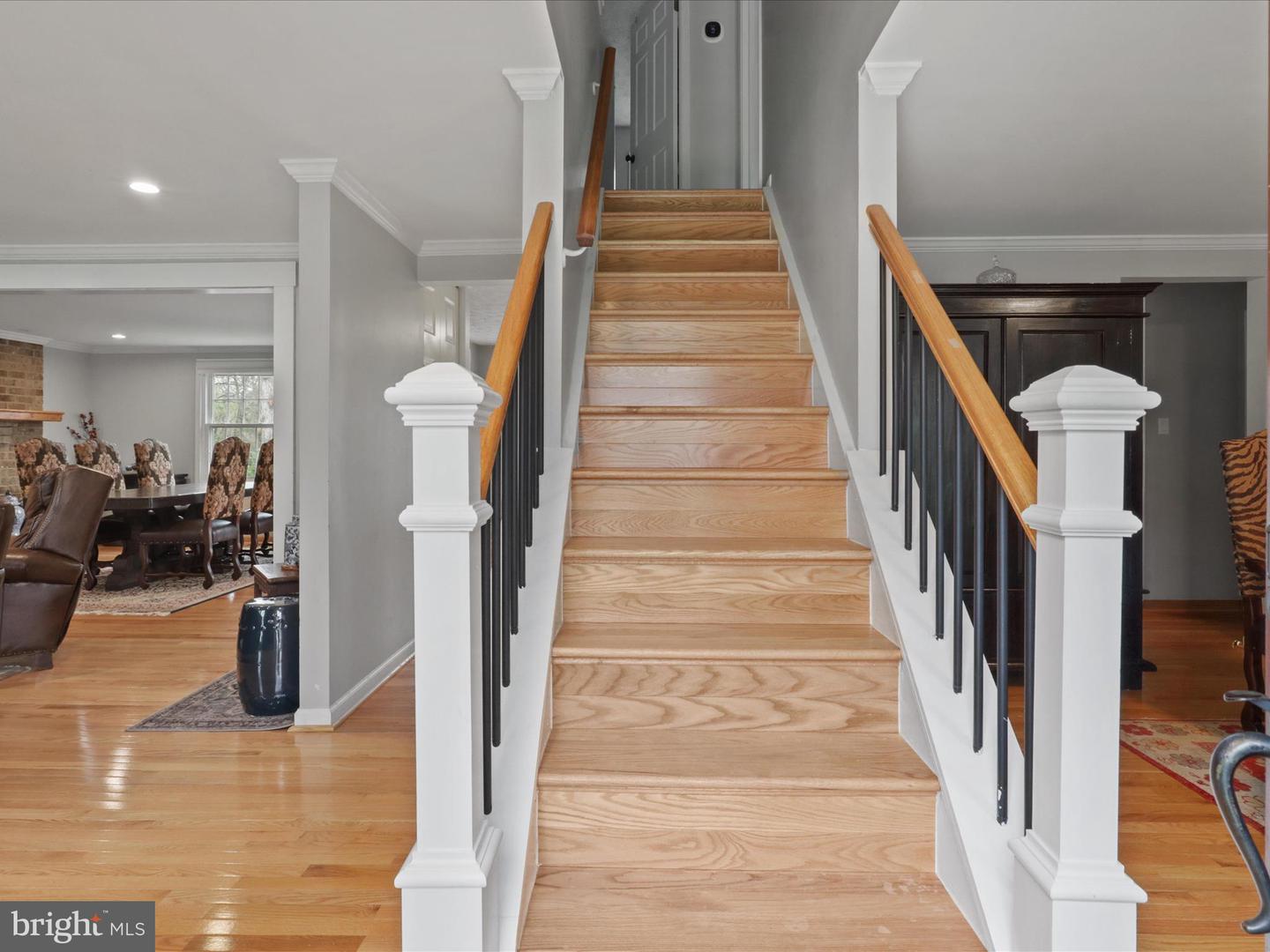 5516 YELLOW RAIL CT, FAIRFAX, Virginia 22032, 5 Bedrooms Bedrooms, ,3 BathroomsBathrooms,Residential,For sale,5516 YELLOW RAIL CT,VAFX2230766 MLS # VAFX2230766