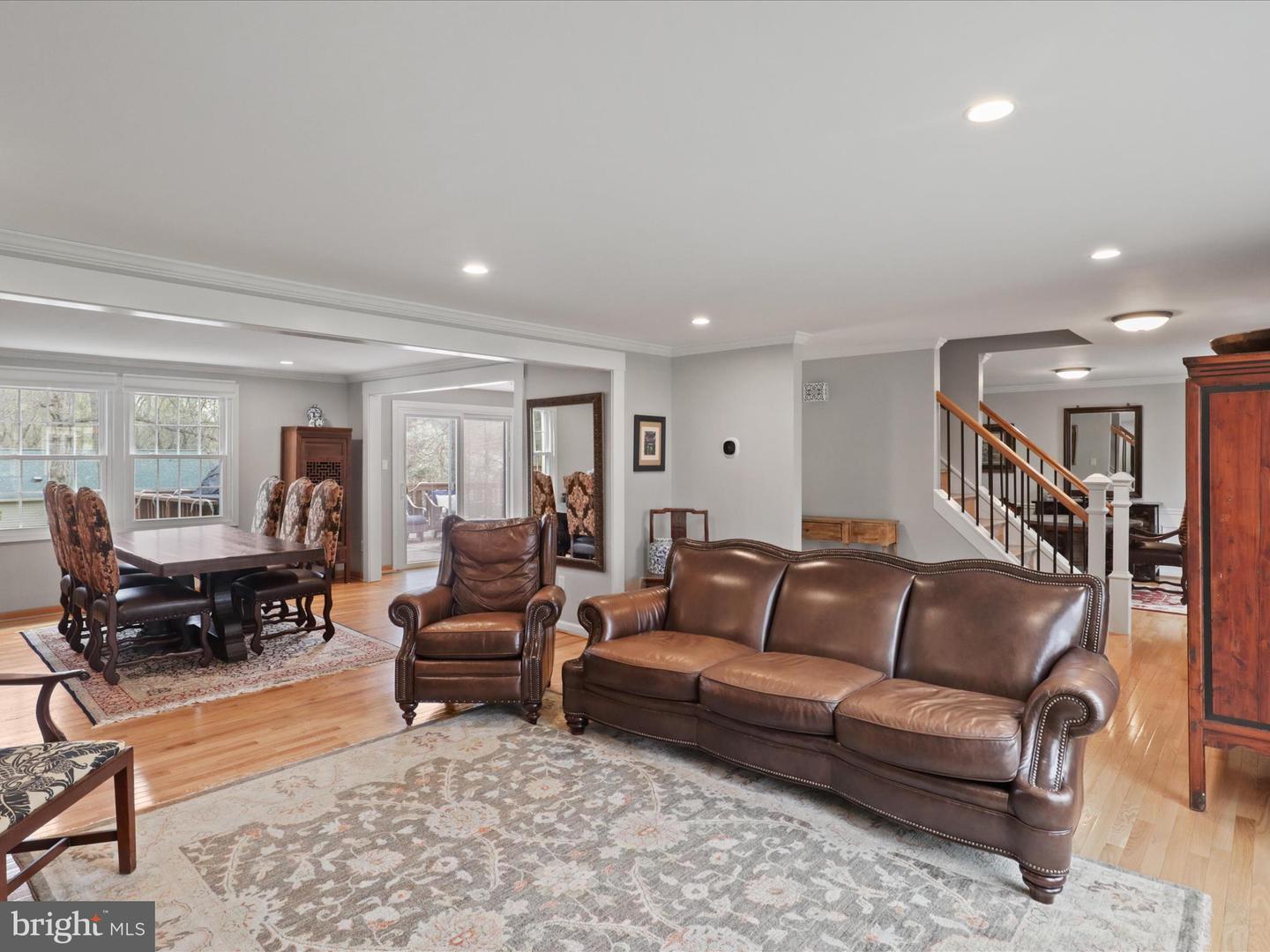 5516 YELLOW RAIL CT, FAIRFAX, Virginia 22032, 5 Bedrooms Bedrooms, ,3 BathroomsBathrooms,Residential,For sale,5516 YELLOW RAIL CT,VAFX2230766 MLS # VAFX2230766
