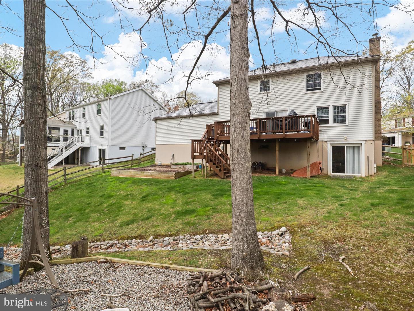 5516 YELLOW RAIL CT, FAIRFAX, Virginia 22032, 5 Bedrooms Bedrooms, ,3 BathroomsBathrooms,Residential,For sale,5516 YELLOW RAIL CT,VAFX2230766 MLS # VAFX2230766