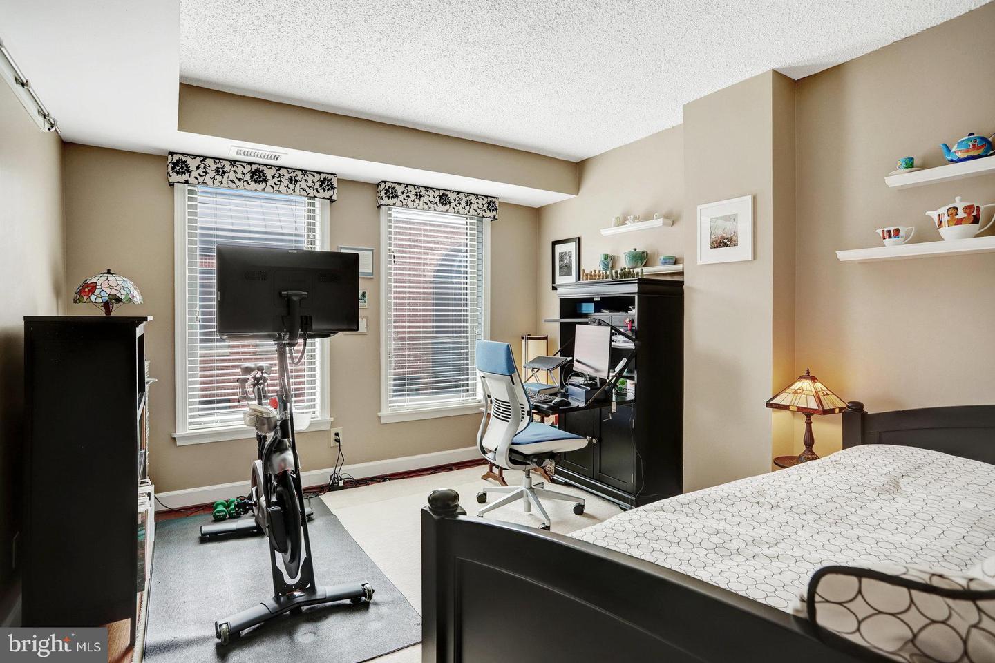1080 WISCONSIN AVE NW #3020, WASHINGTON, District Of Columbia 20007, 2 Bedrooms Bedrooms, ,2 BathroomsBathrooms,Residential,For sale,1080 WISCONSIN AVE NW #3020,DCDC2192952 MLS # DCDC2192952