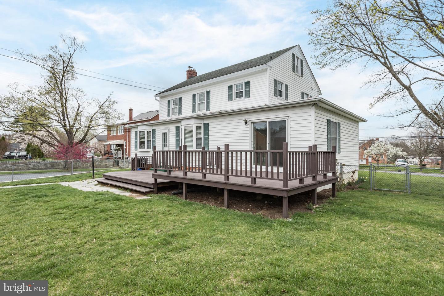 1503 VALLEY AVE, WINCHESTER, Virginia 22601, 5 Bedrooms Bedrooms, ,3 BathroomsBathrooms,Residential,For sale,1503 VALLEY AVE,VAWI2007452 MLS # VAWI2007452