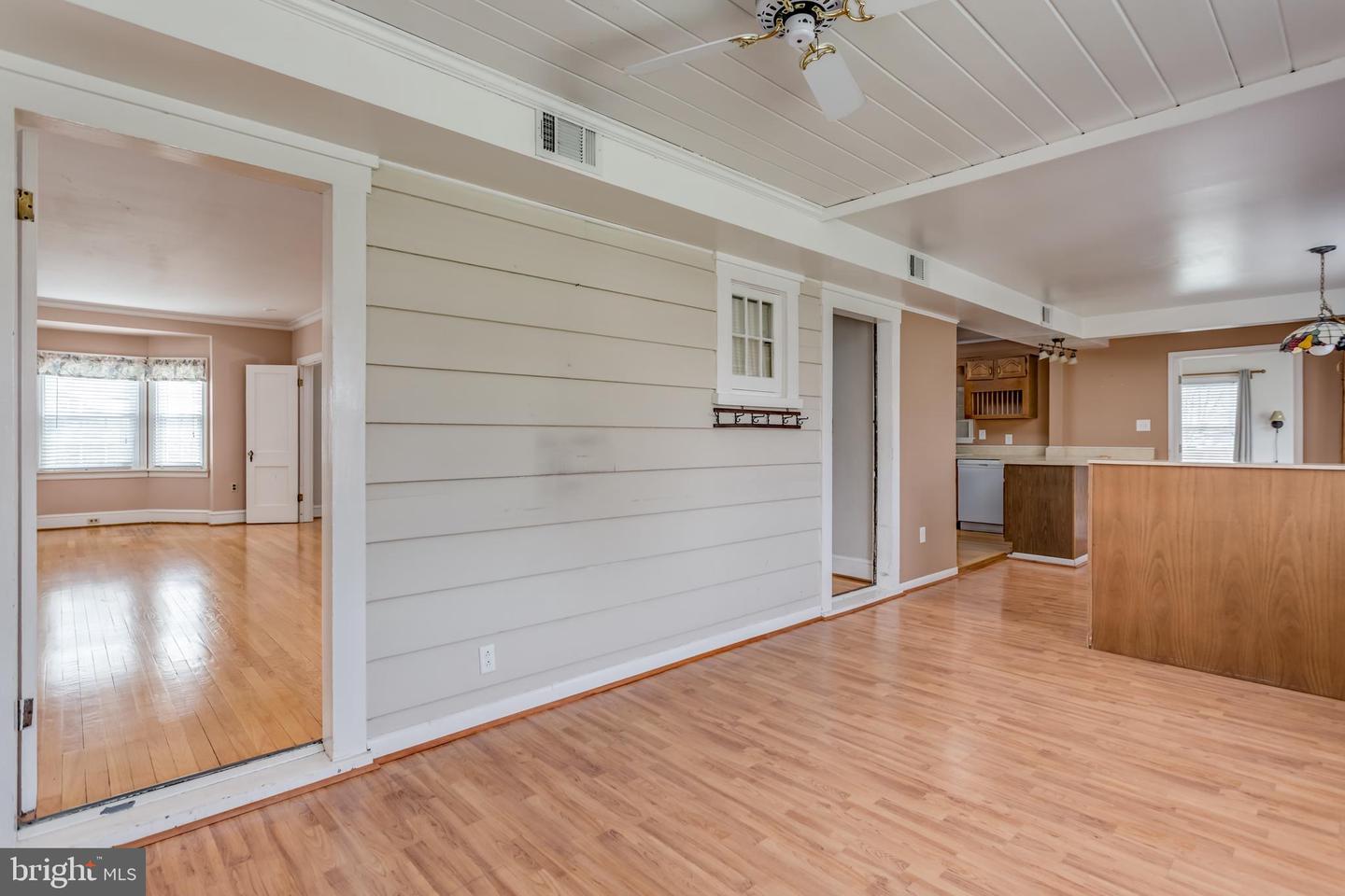 1503 VALLEY AVE, WINCHESTER, Virginia 22601, 5 Bedrooms Bedrooms, ,3 BathroomsBathrooms,Residential,For sale,1503 VALLEY AVE,VAWI2007452 MLS # VAWI2007452