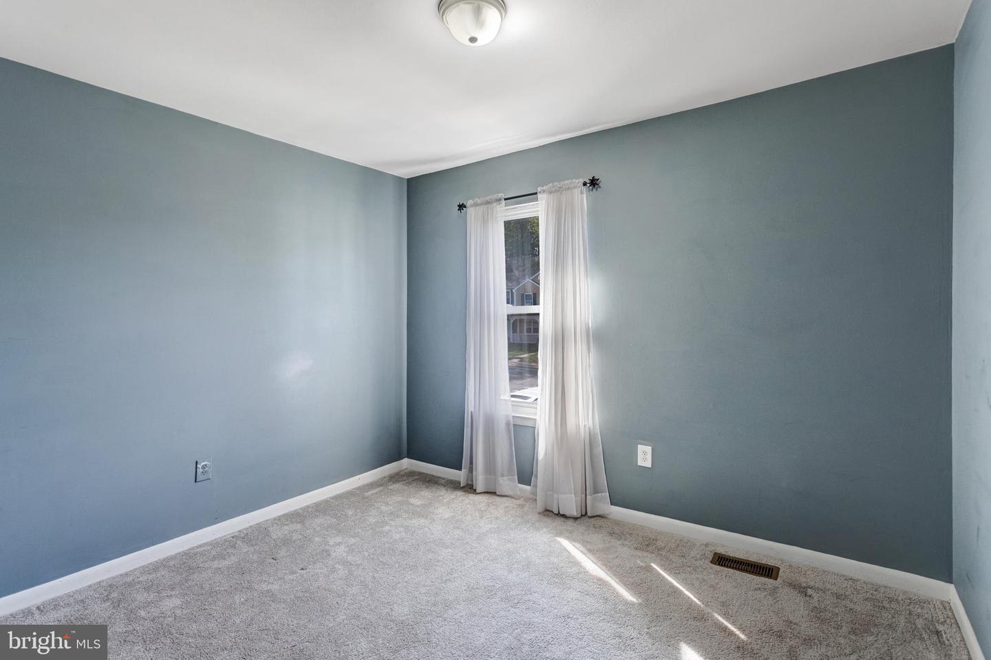 14012 GOLDEN CT, WOODBRIDGE, Virginia 22193, 3 Bedrooms Bedrooms, ,2 BathroomsBathrooms,Residential,For sale,14012 GOLDEN CT,VAPW2091172 MLS # VAPW2091172